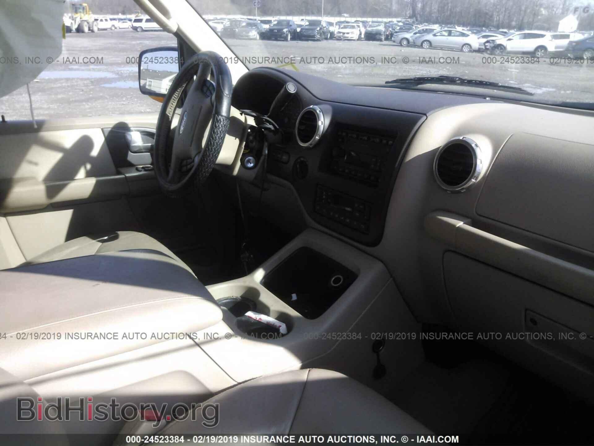 2004 FORD EXPEDITION - VIN: 1FMFU18L34LA74385 - Фото 5