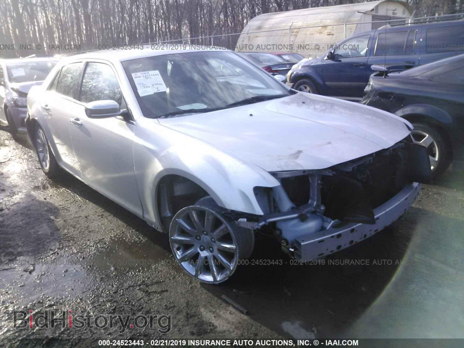 Фотография 2C3CCAET2CH277475 - CHRYSLER 300C 2012