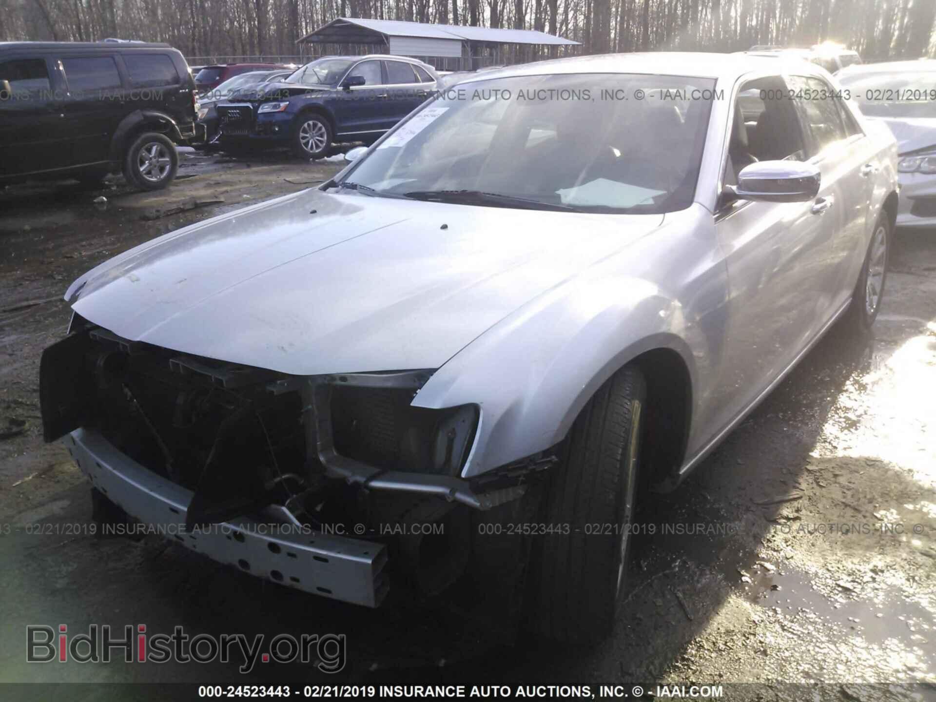 2012 CHRYSLER 300C - VIN: 2C3CCAET2CH277475 - Photo 2