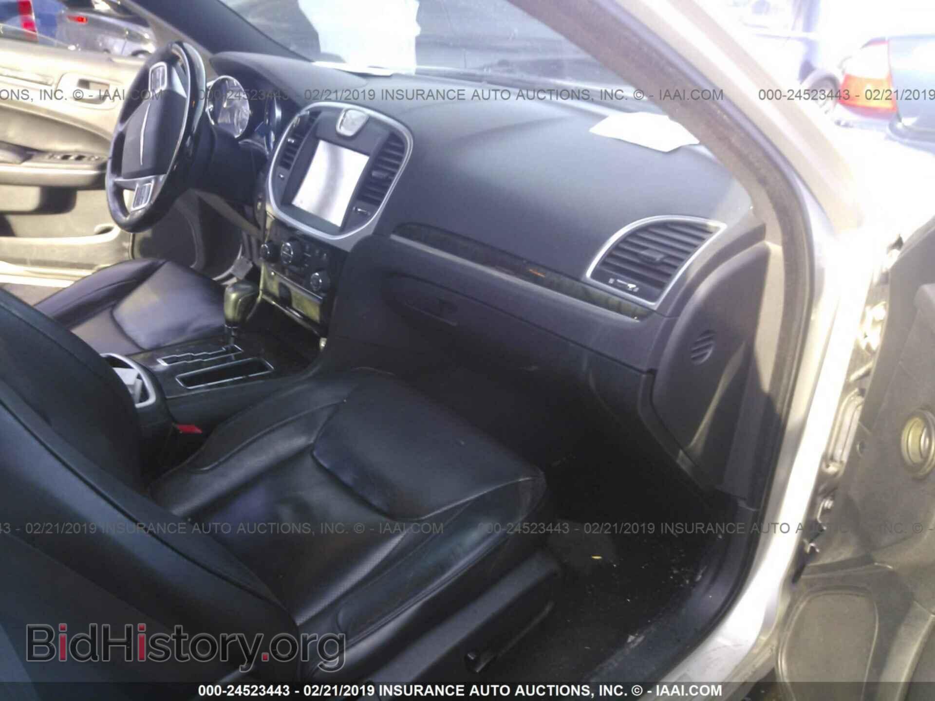 2012 CHRYSLER 300C - VIN: 2C3CCAET2CH277475 - Photo 5