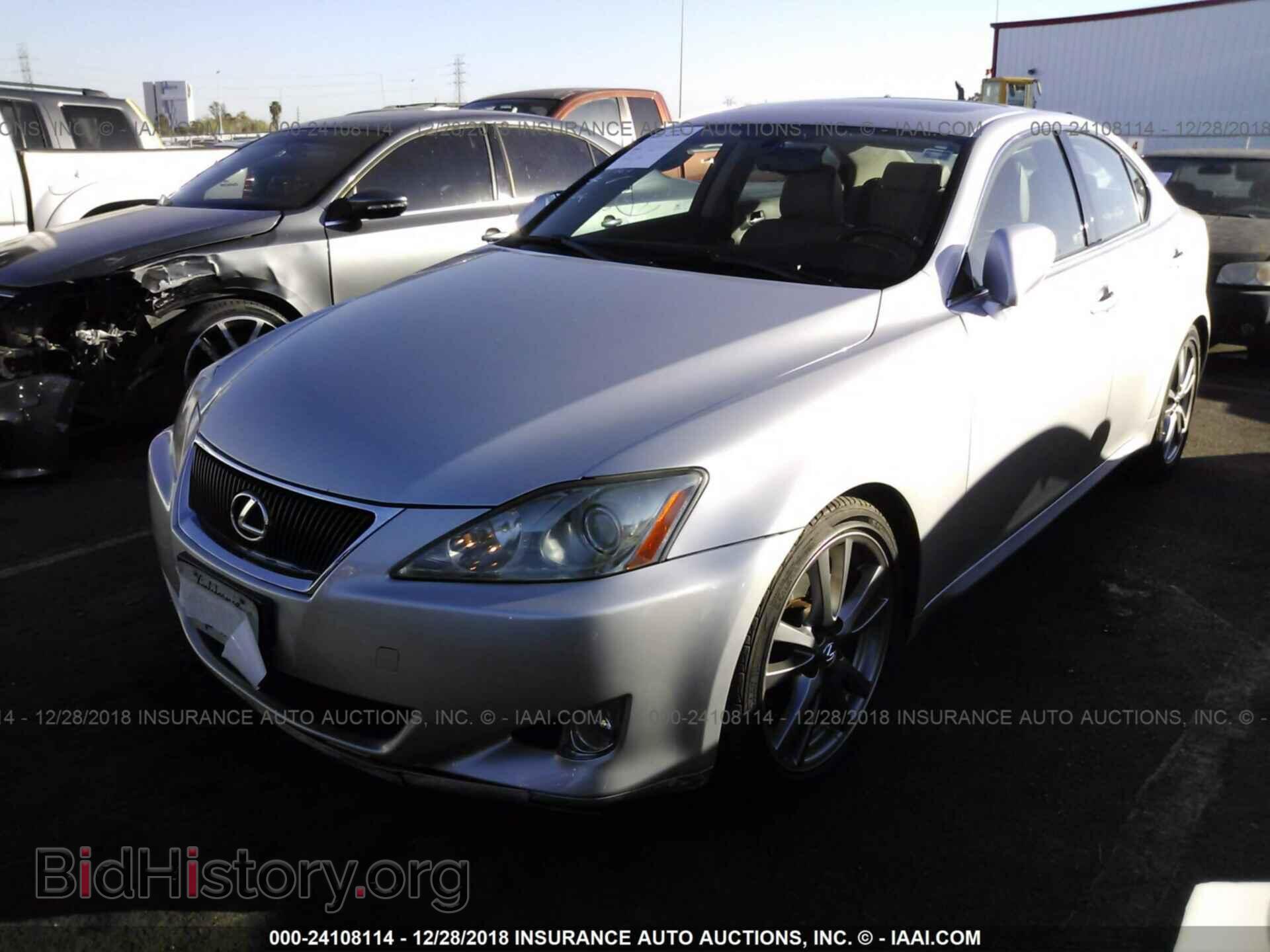 2008 LEXUS IS - VIN: JTHBK262085071364 - Photo 2
