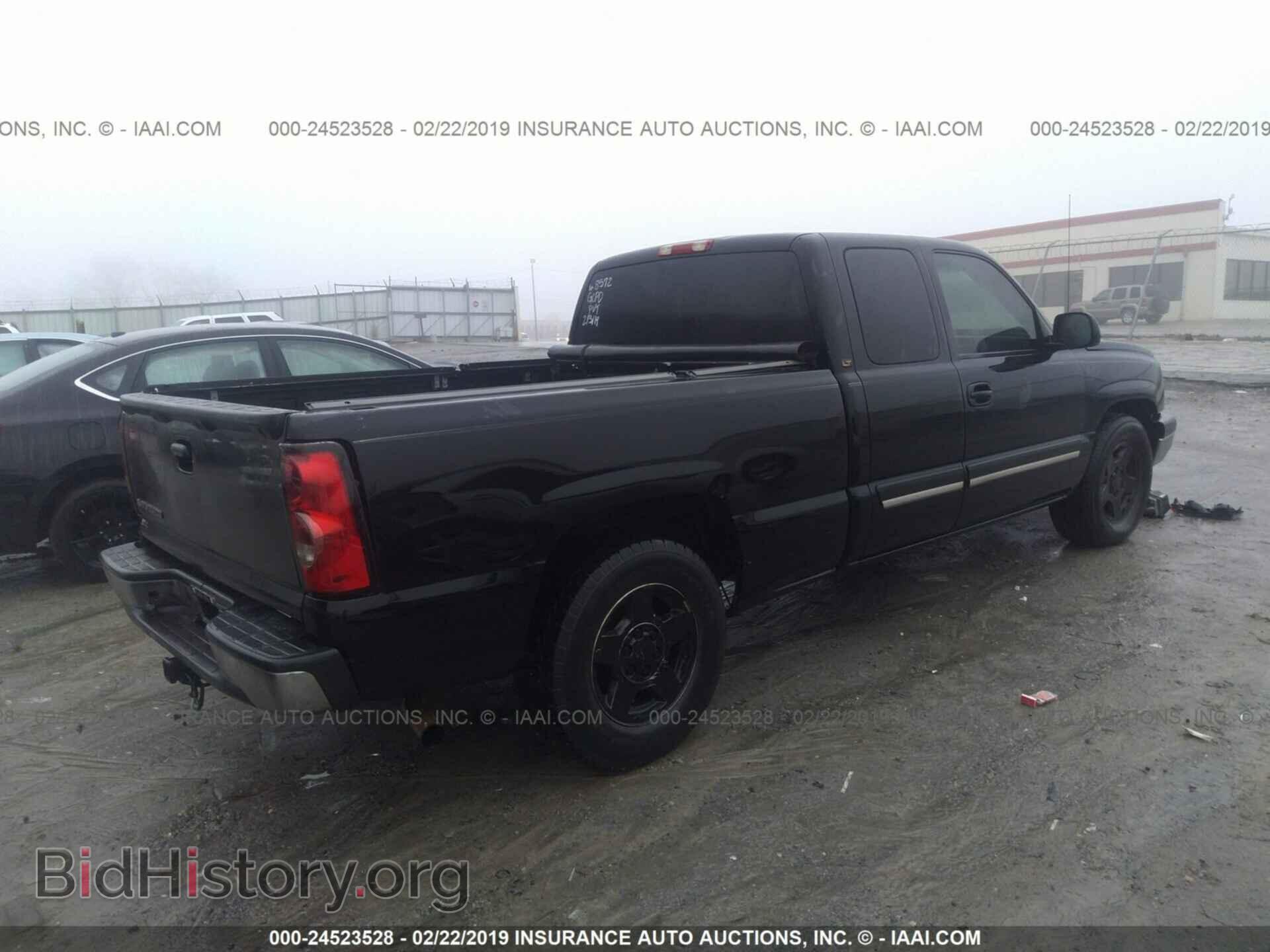 2006 CHEVROLET SILVERADO - VIN: 2GCEC19V461108572 - Фото 4