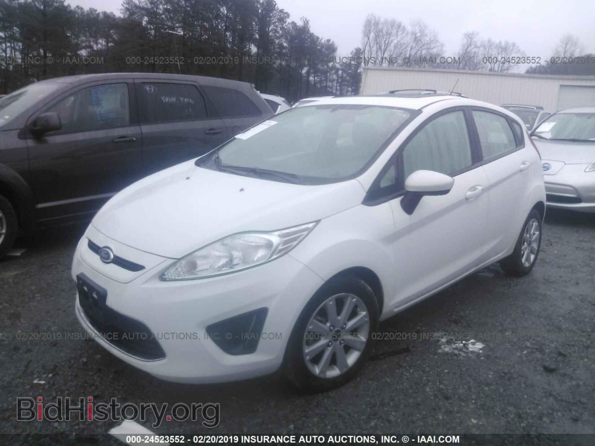 2011 FORD FIESTA - VIN: 3FADP4EJ4BM174066 - Фото 2