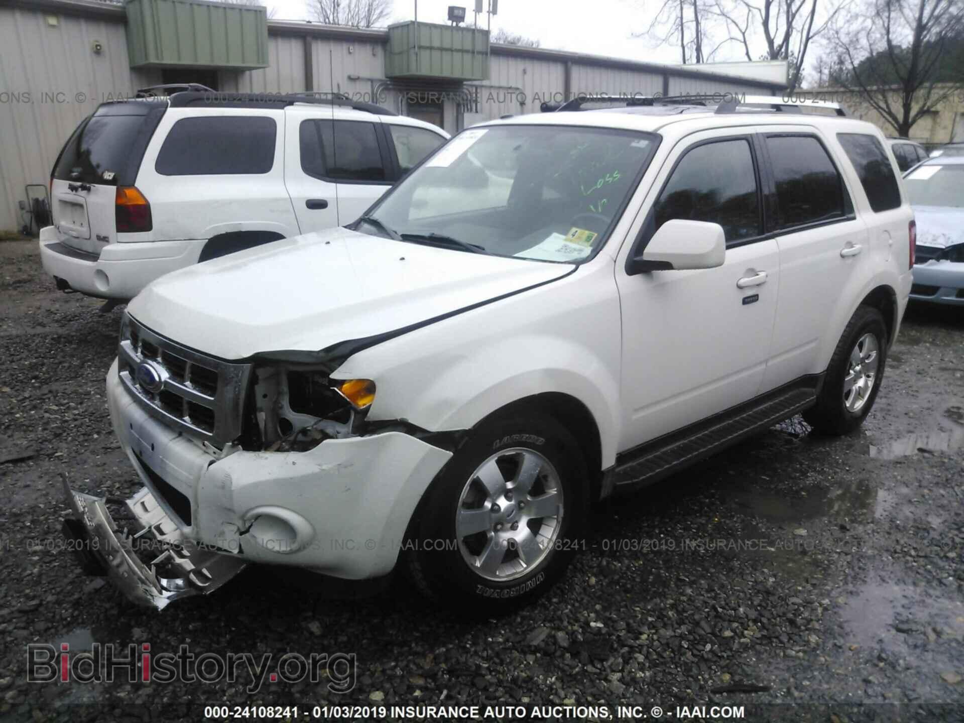 2011 FORD ESCAPE - VIN: 1FMCU0E73BKC48639 - Photo 2