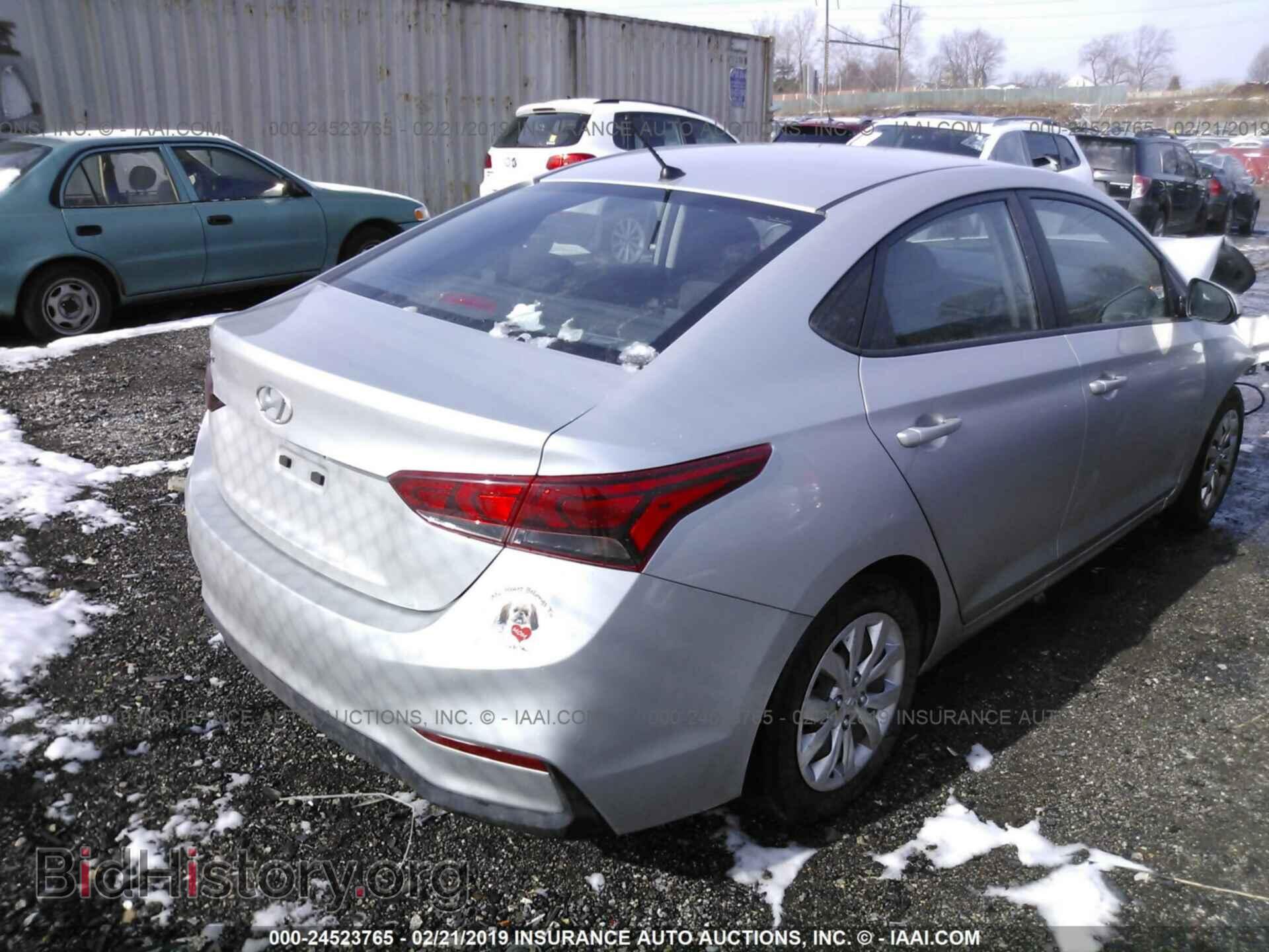 2018 HYUNDAI ACCENT - VIN: 3KPC24A37JE018124 - Фото 4