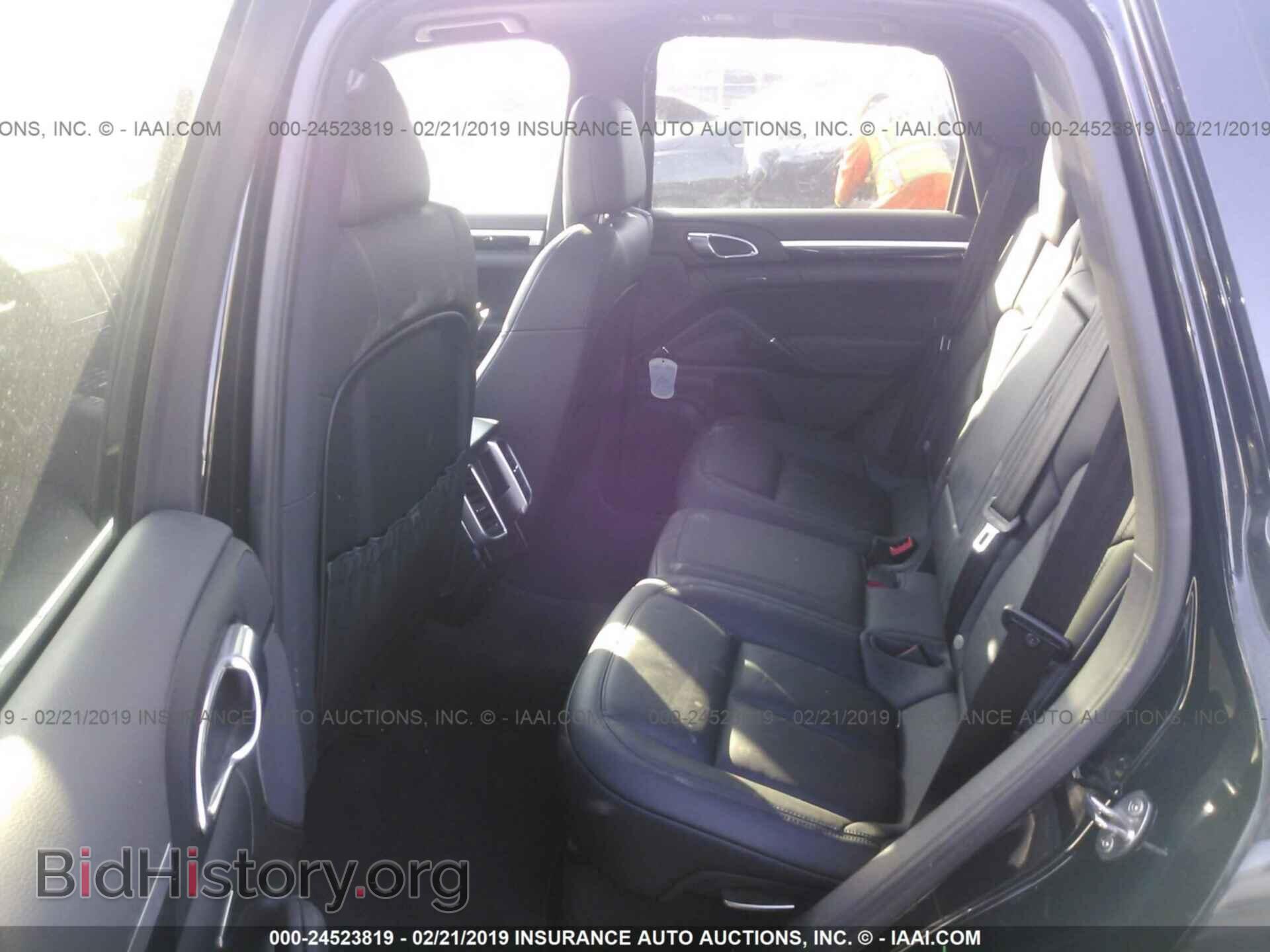 2016 PORSCHE CAYENNE - VIN: WP1AA2A29GKA14232 - Фото 8
