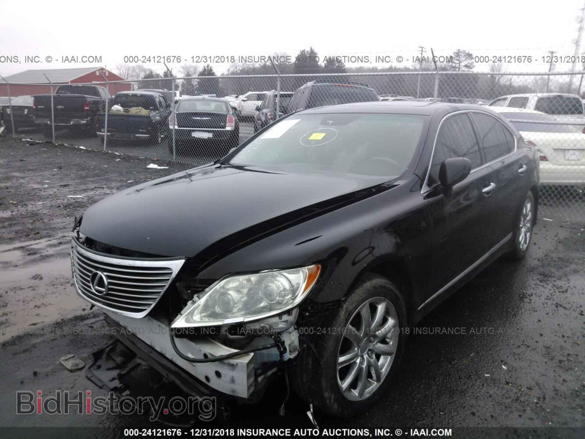 2008 LEXUS LS - VIN: JTHBL46F485080919 - Photo 2