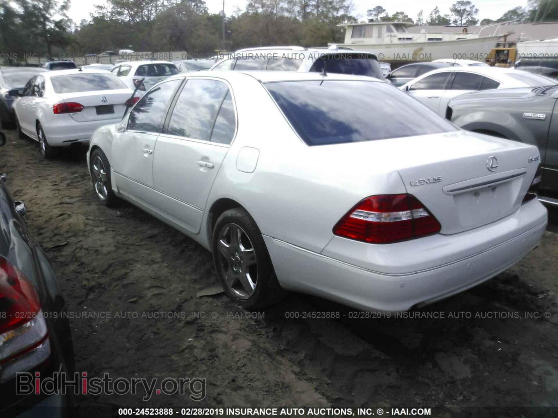 2005 LEXUS LS - VIN: JTHBN36F155010584 - Photo 3