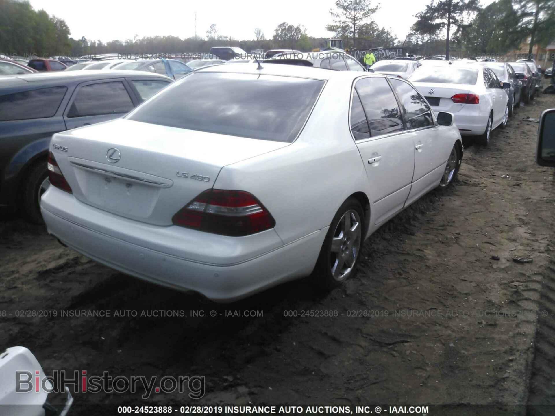 2005 LEXUS LS - VIN: JTHBN36F155010584 - Photo 4