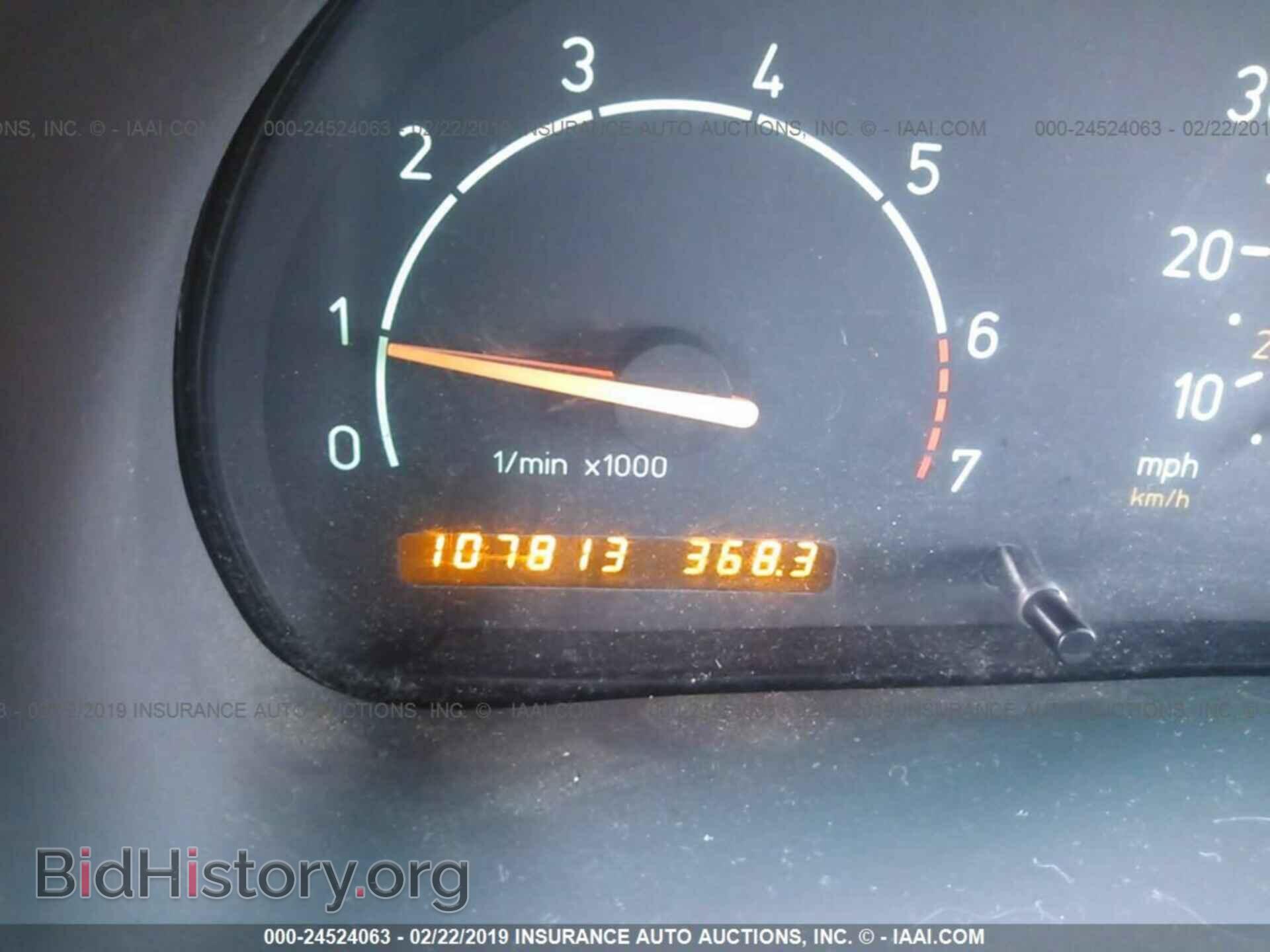 2002 SAAB 9-3 - VIN: YS3DF78K427008829 - Фото 7