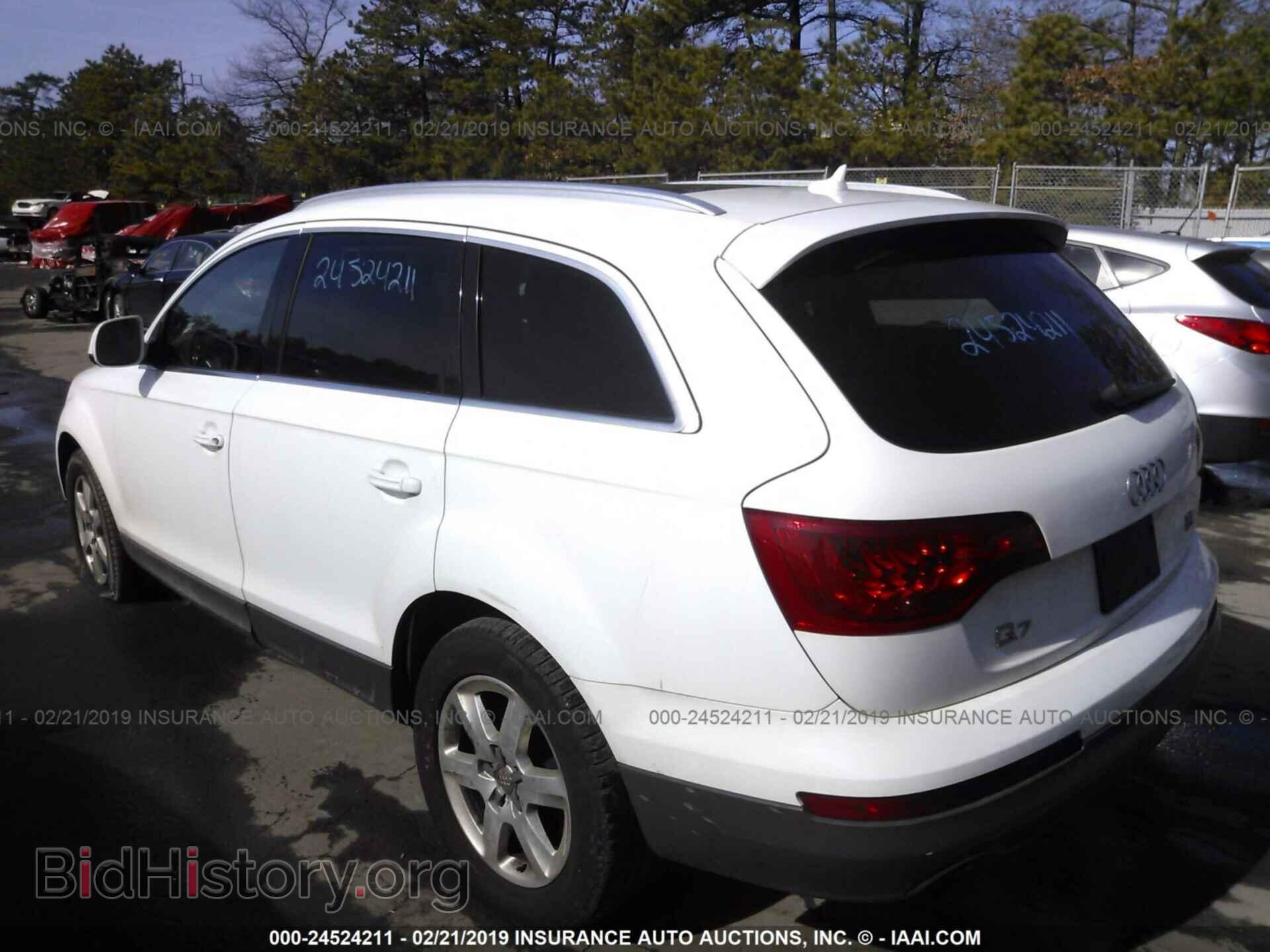 2010 AUDI Q7 - VIN: WA1LYAFE0AD008134 - Фото 3