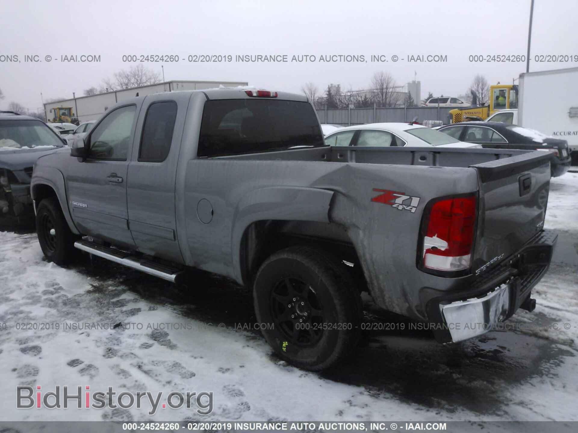 2007 GMC NEW SIERRA - VIN: 2GTEK19J371609308 - Фото 3