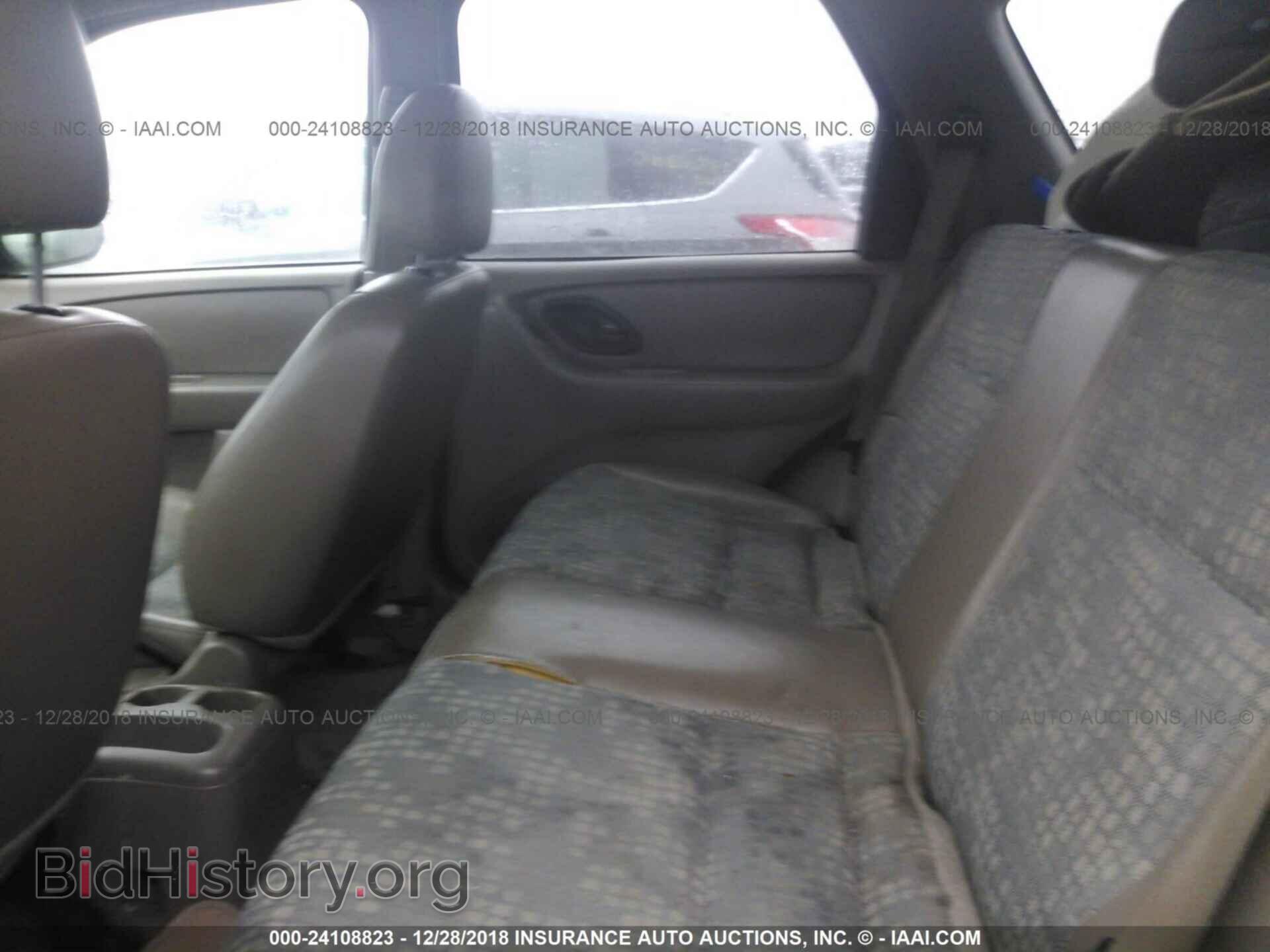 2002 FORD ESCAPE - VIN: 1FMYU01B62KA51139 - Photo 8