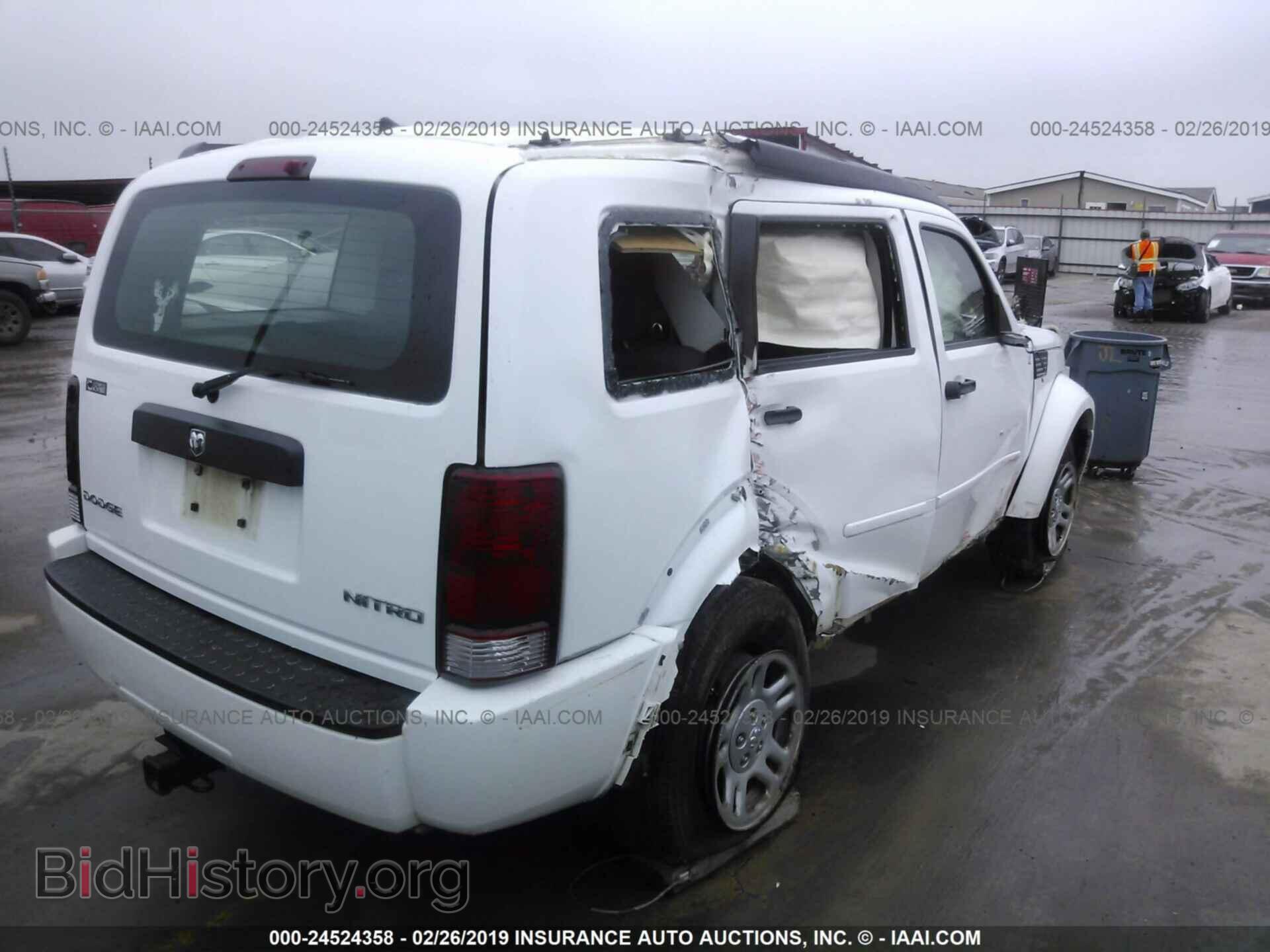2011 DODGE NITRO - VIN: 1D4PT2GK0BW512255 - Photo 4