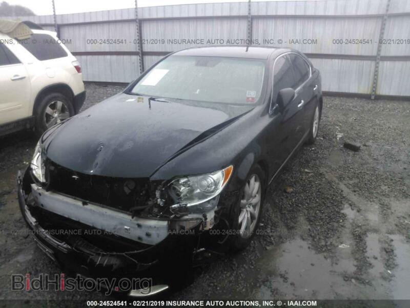 2008 Lexus LS (VIN JTHBL46F485059729) — photo 2 of 8