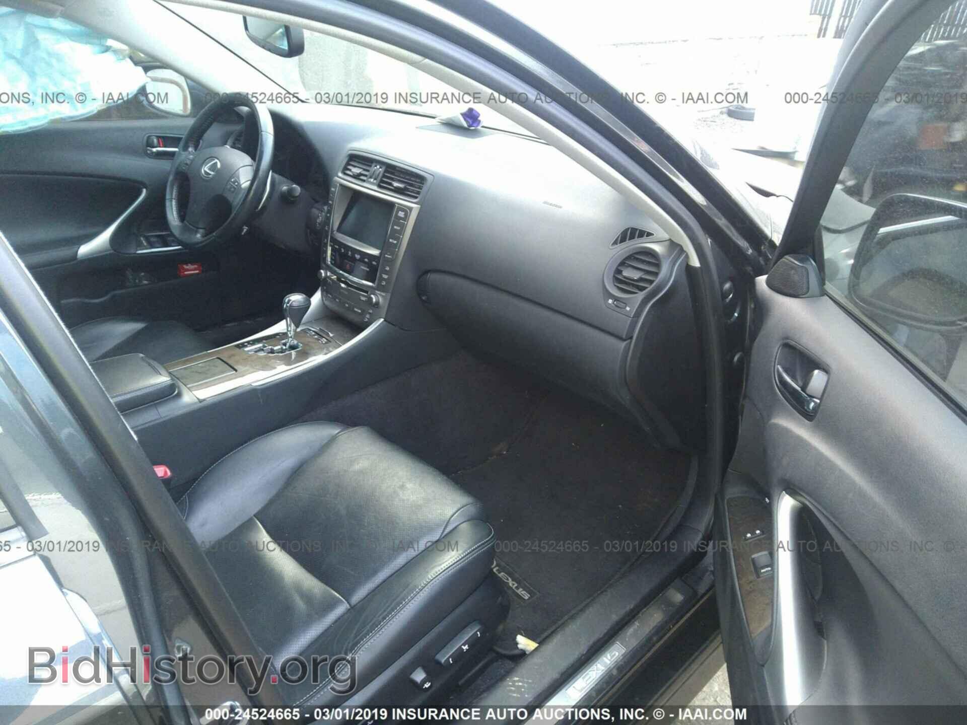 2010 LEXUS IS - VIN: JTHCF5C25A5041040 - Photo 5