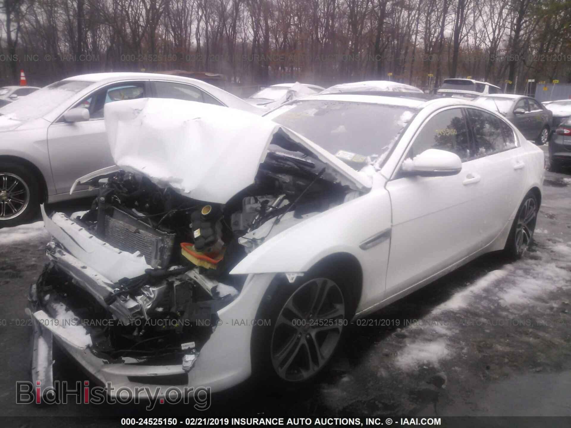 2017 JAGUAR XE - VIN: SAJAJ4BV8HCP10292 - Фото 2