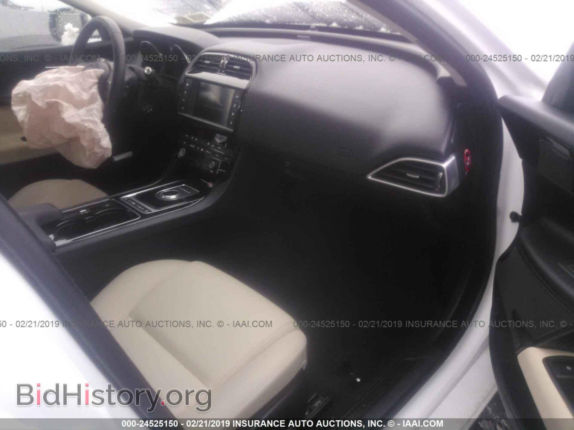 2017 JAGUAR XE - VIN: SAJAJ4BV8HCP10292 - Фото 5