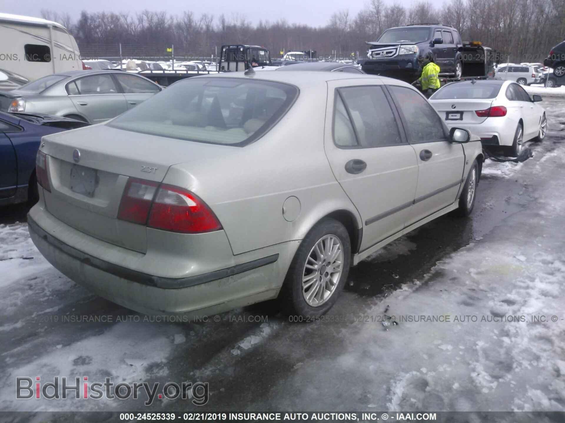 2005 SAAB 9-5 - VIN: YS3ED49A953534366 - Photo 4
