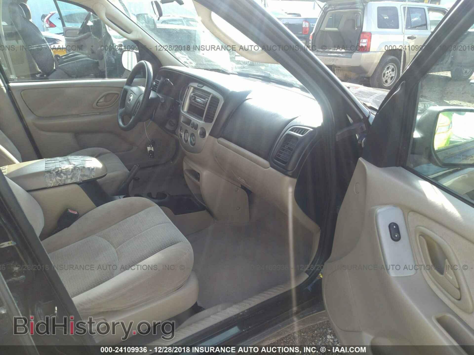 2004 MAZDA TRIBUTE - VIN: 4F2YZ04184KM26394 - Фото 5