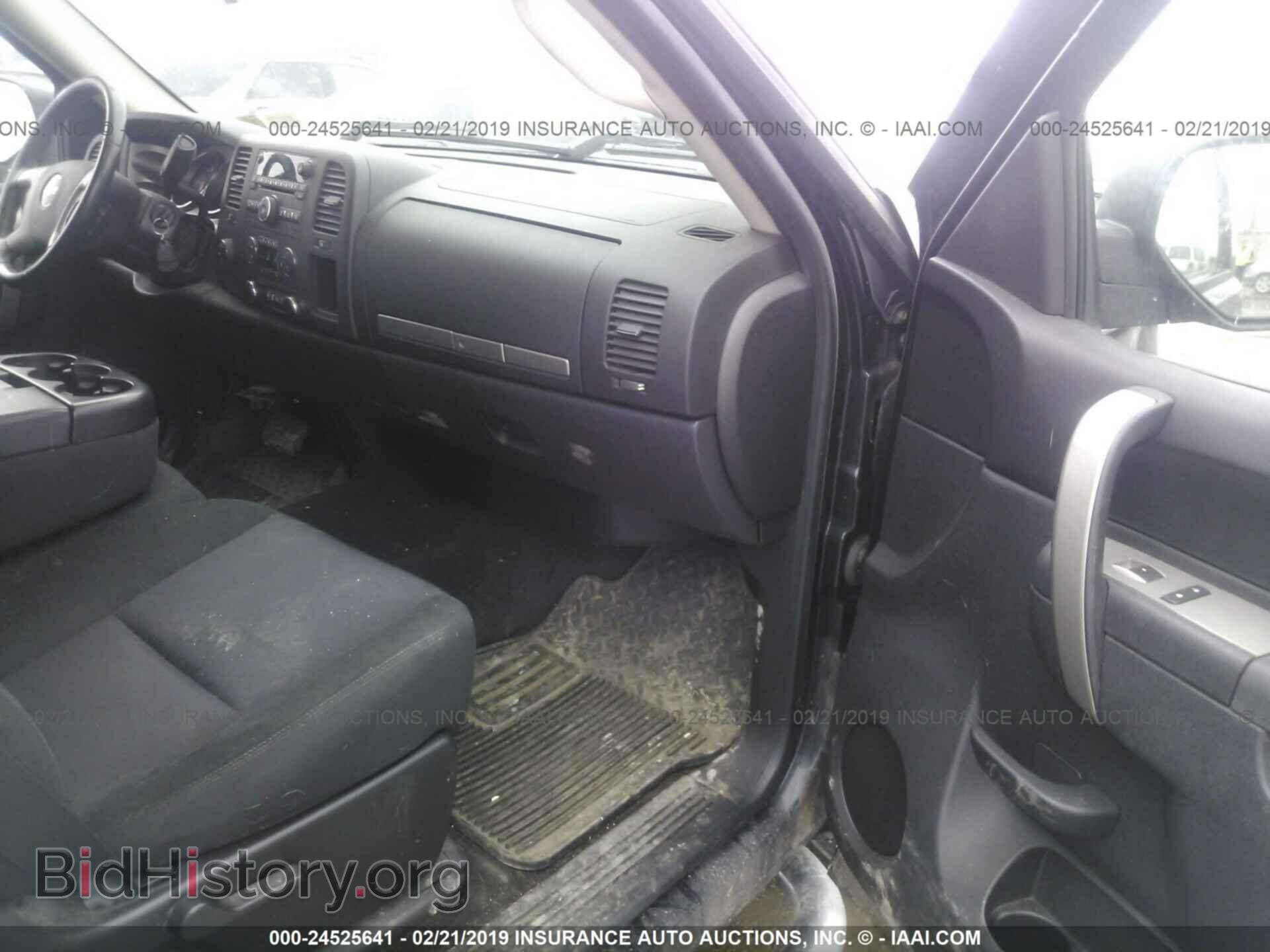 2011 CHEVROLET SILVERADO - VIN: 1GCRKSE31BZ118900 - Фото 5