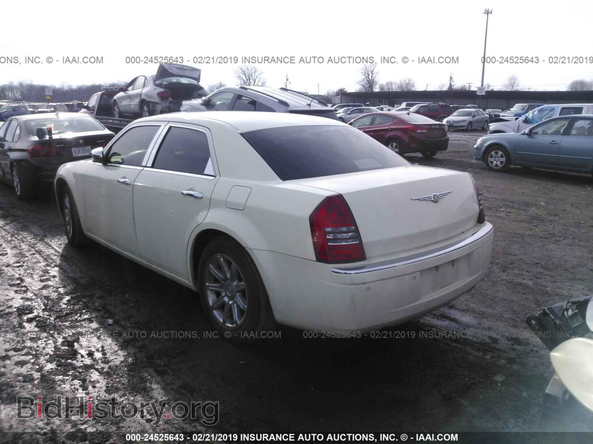 2005 CHRYSLER 300C - VIN: 2C3AA63H55H170593 - Фото 3
