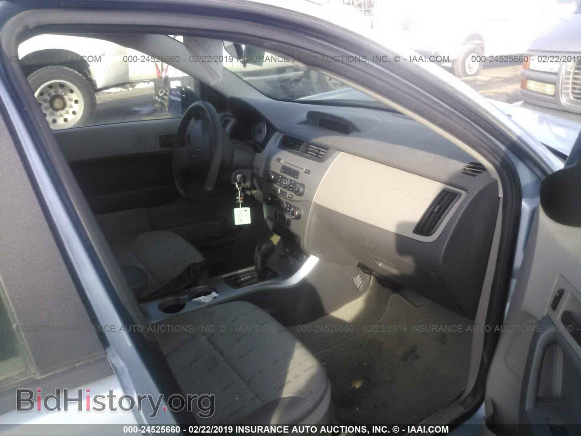 2008 FORD FOCUS - VIN: 1FAHP35NX8W257699 - Фото 5