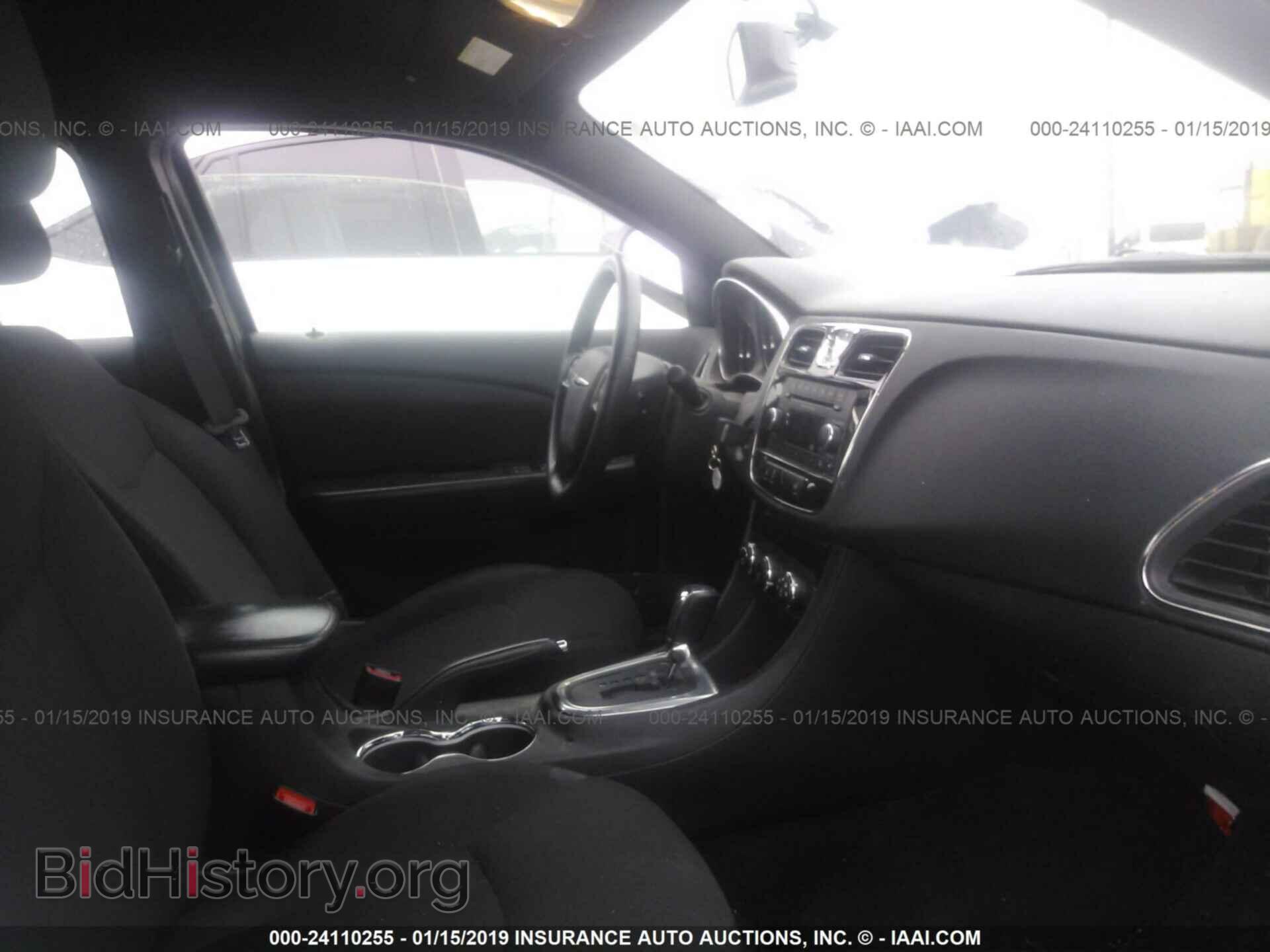 2014 CHRYSLER 200 - VIN: 1C3CCBAG9EN176474 - Фото 5