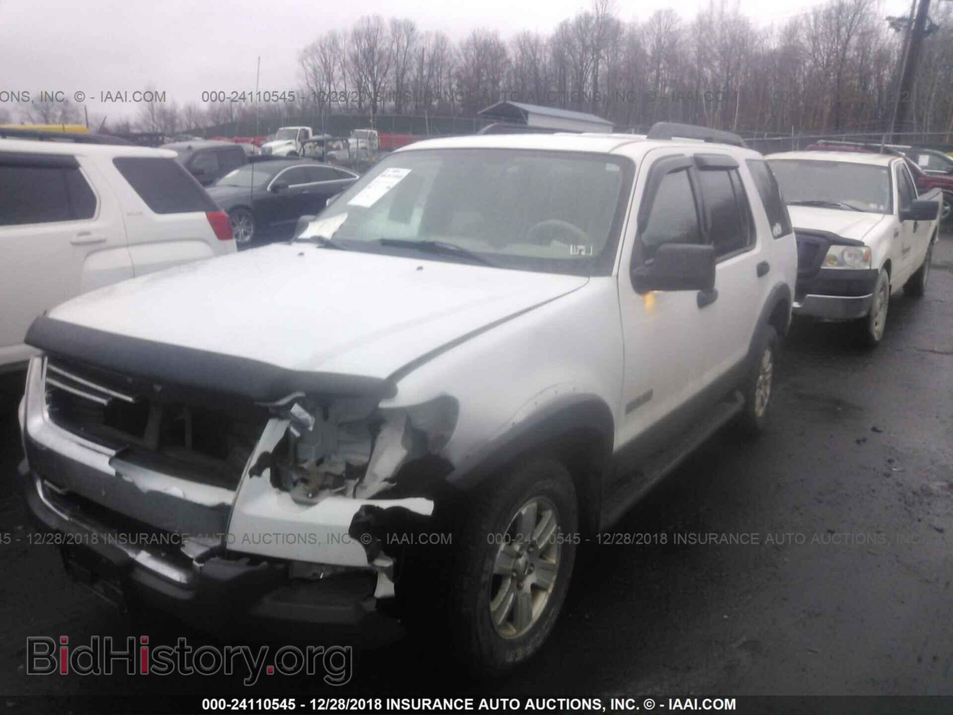 2006 FORD EXPLORER - VIN: 1FMEU73E76UB11166 - Фото 2