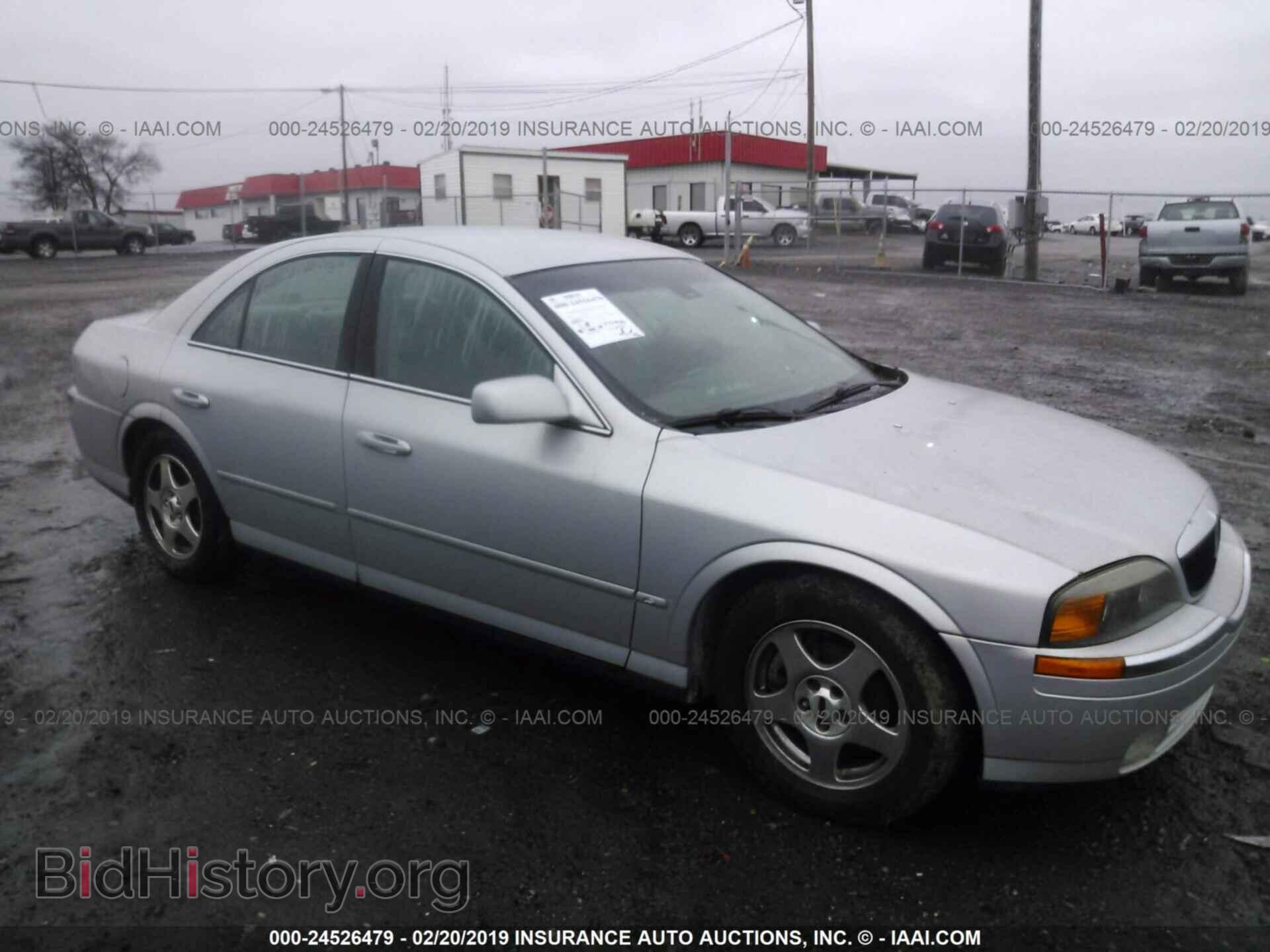 Фотография 1LNHM86S91Y708390 - LINCOLN LS 2001
