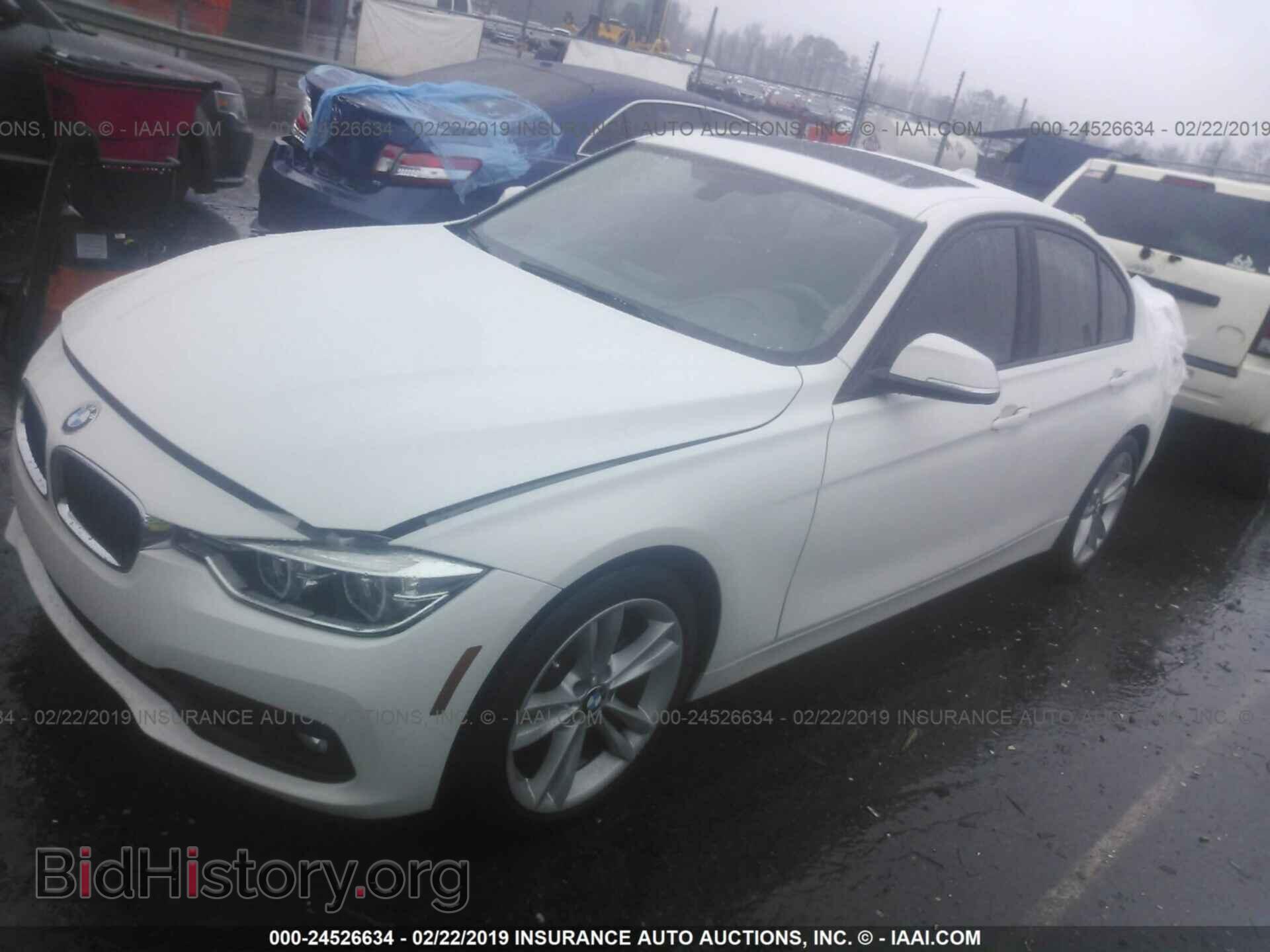 2017 BMW 320 - VIN: WBA8A9C36HK620522 - Photo 2