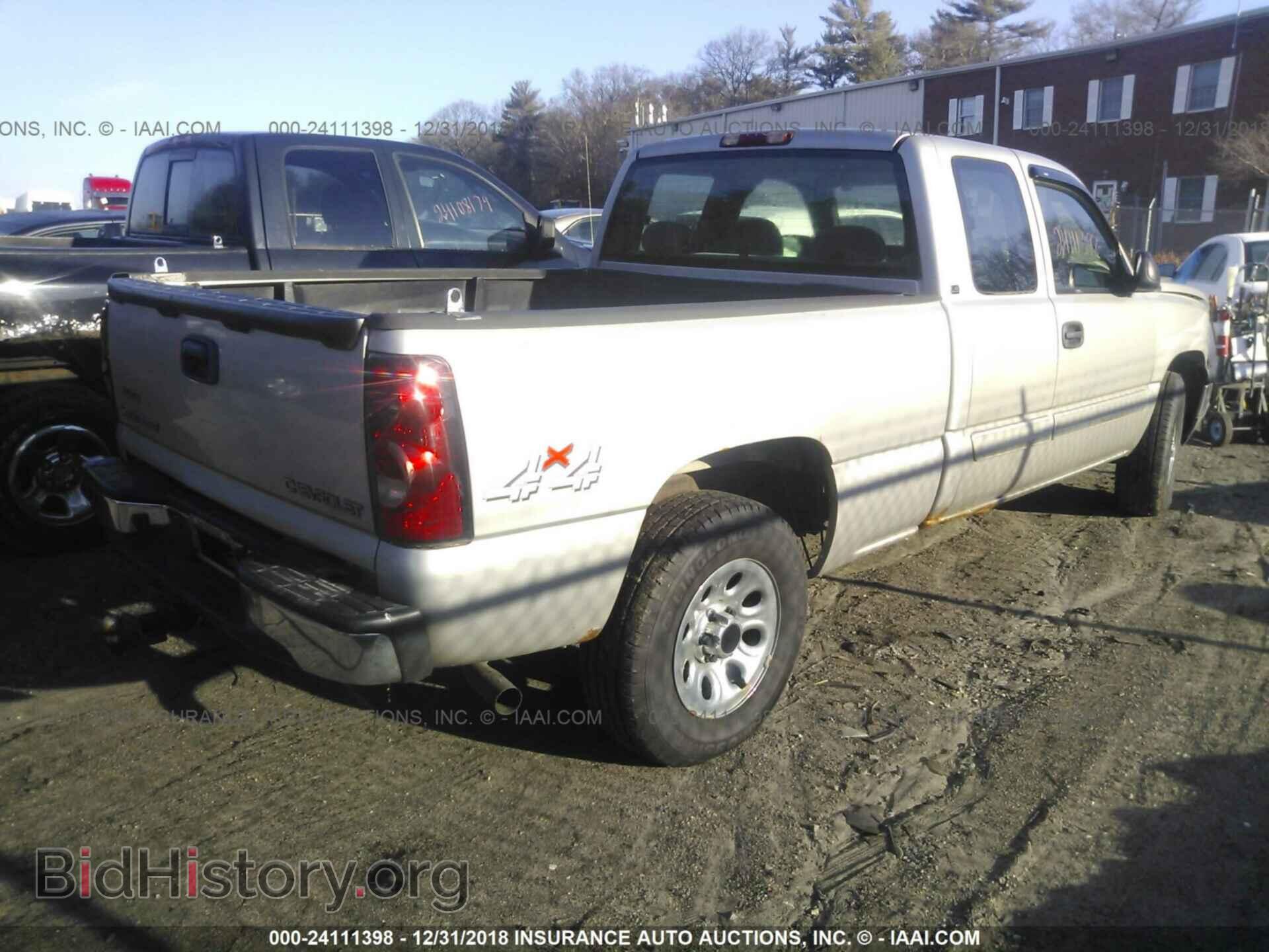 2005 CHEVROLET SILVERADO - VIN: 2GCEK19V251392253 - Фото 4