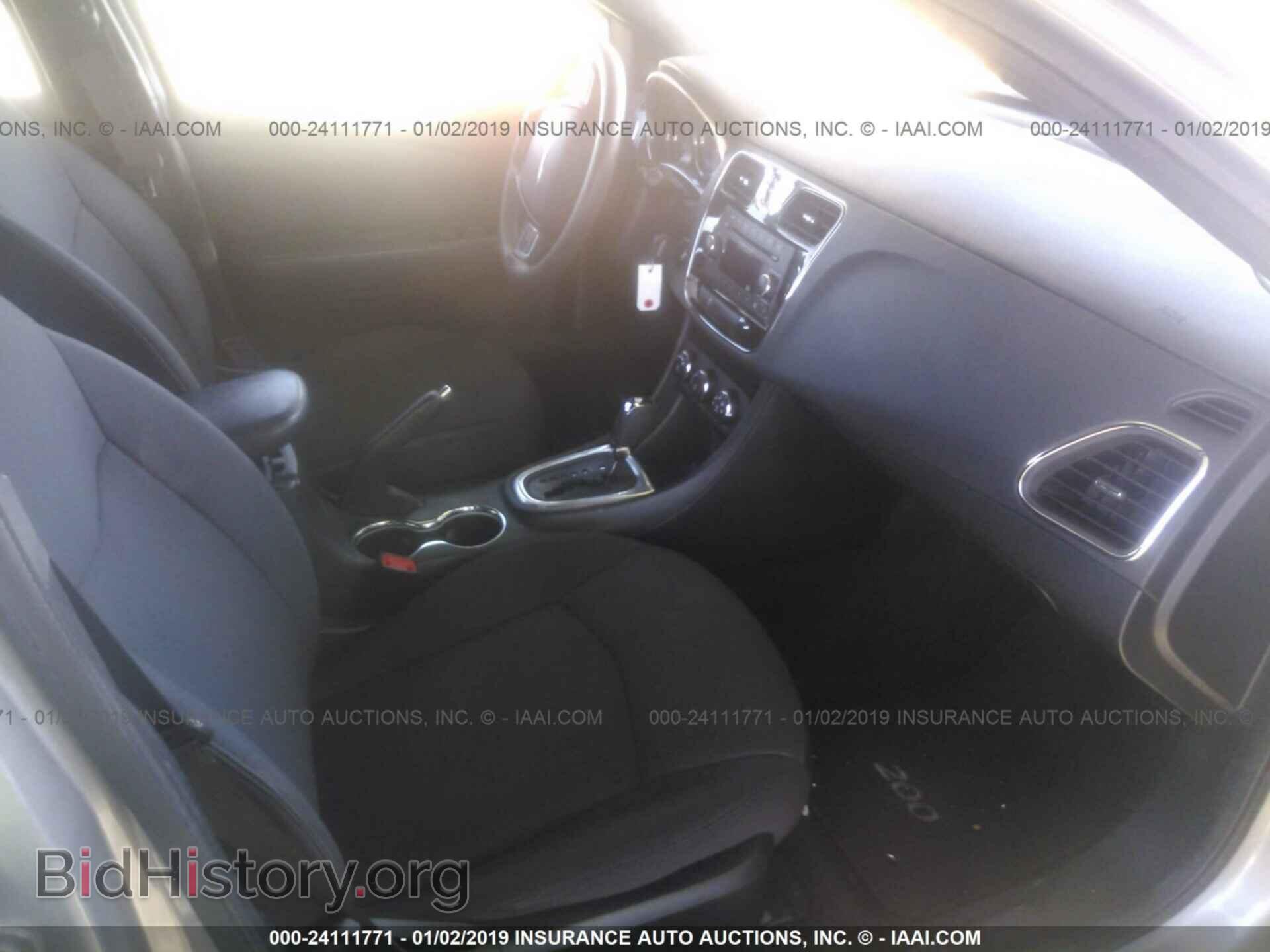 2013 CHRYSLER 200 - VIN: 1C3CCBAB8DN670974 - Фото 5