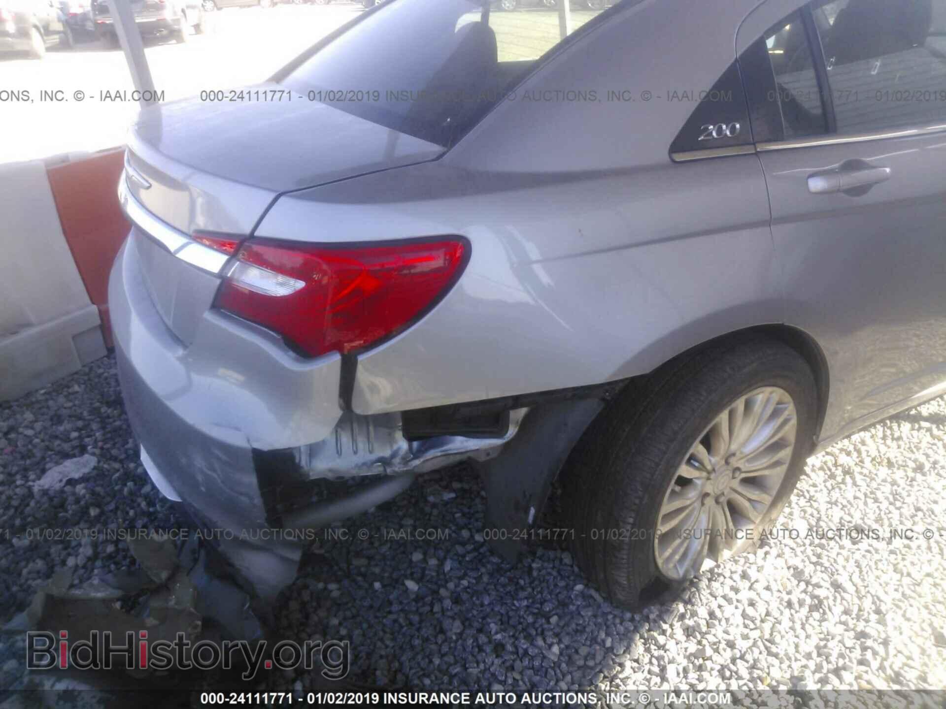 2013 CHRYSLER 200 - VIN: 1C3CCBAB8DN670974 - Фото 6