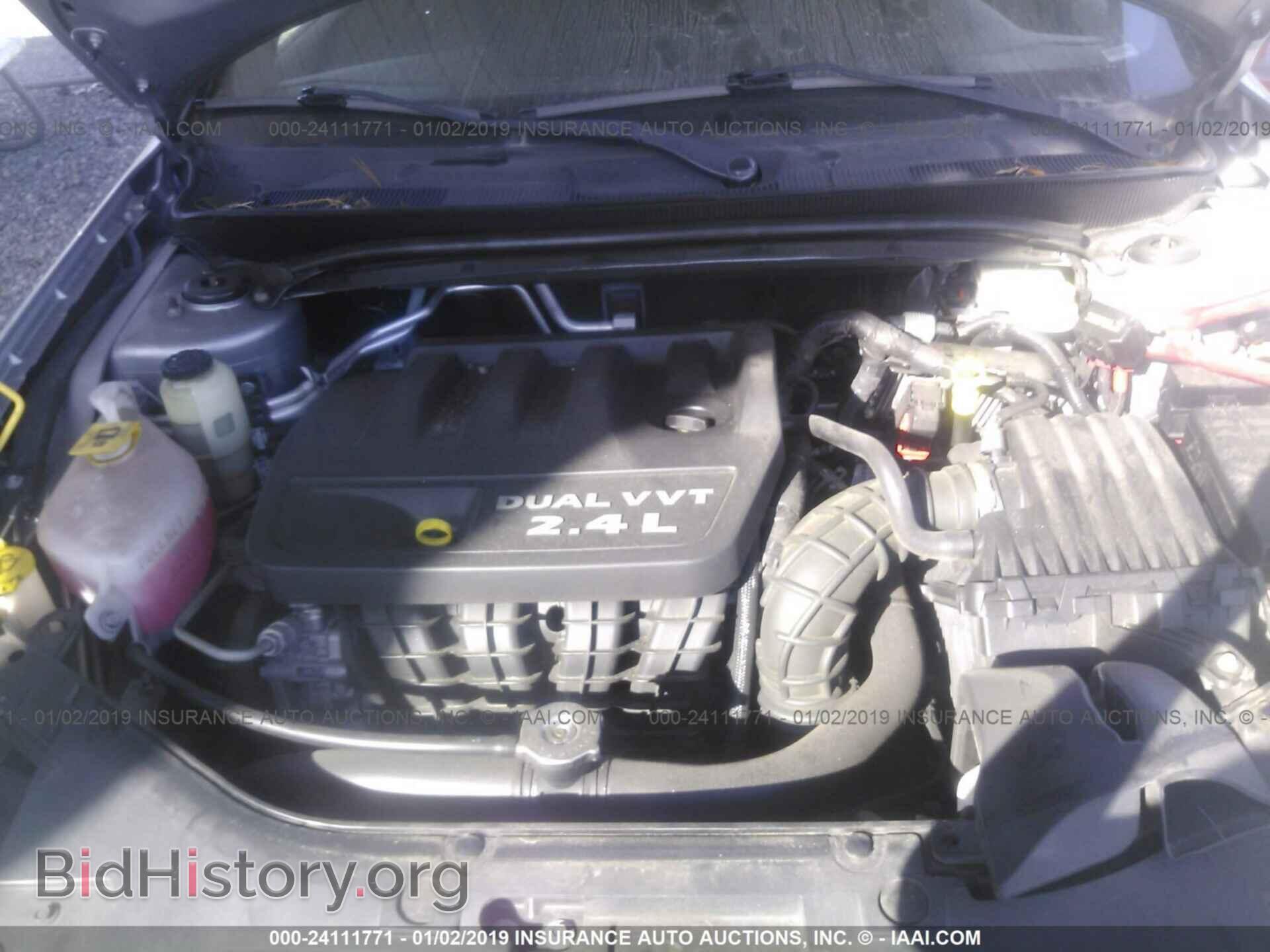 2013 CHRYSLER 200 - VIN: 1C3CCBAB8DN670974 - Фото 10