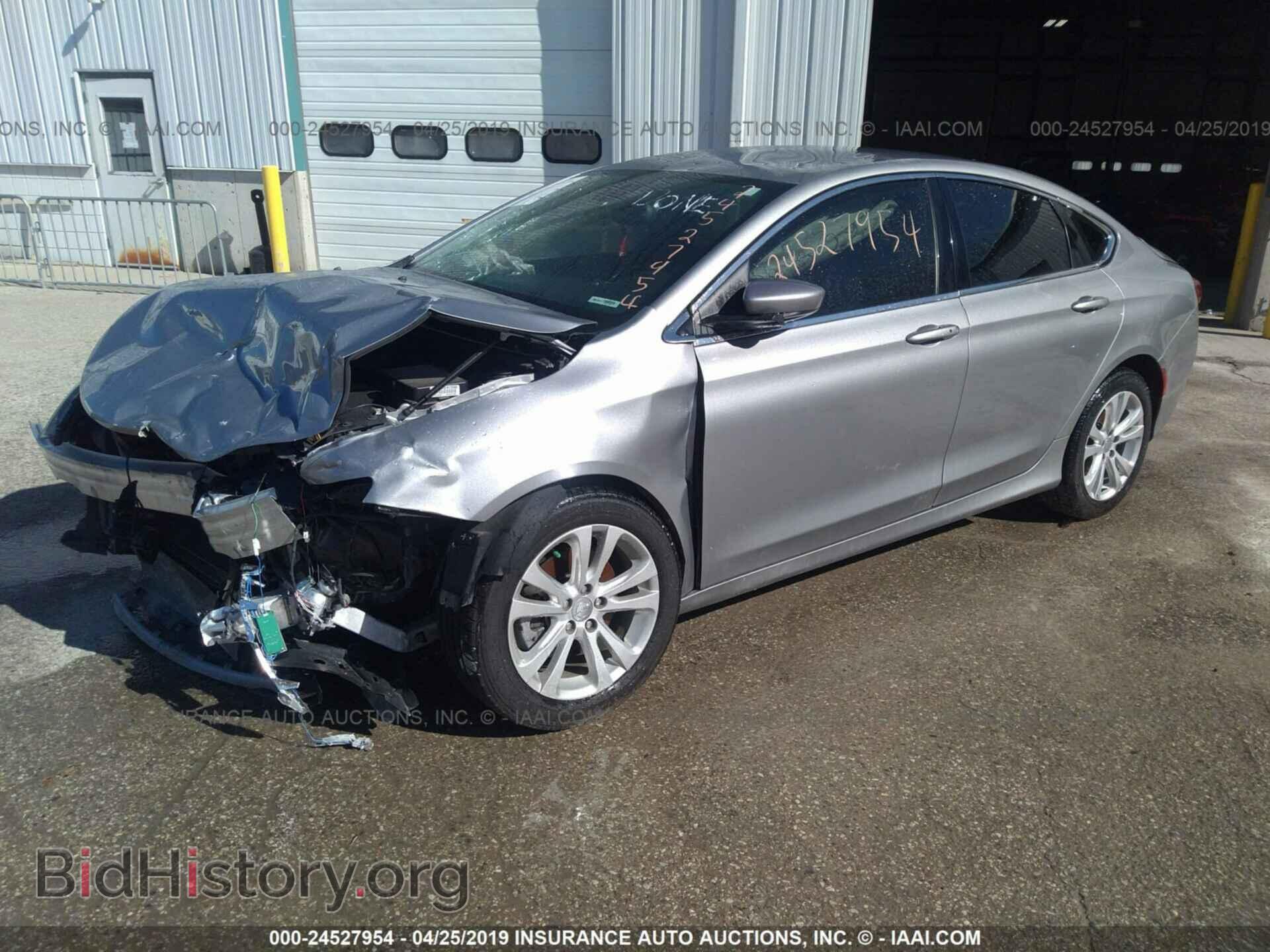 2016 CHRYSLER 200 - VIN: 1C3CCCAB3GN160042 - Фото 2