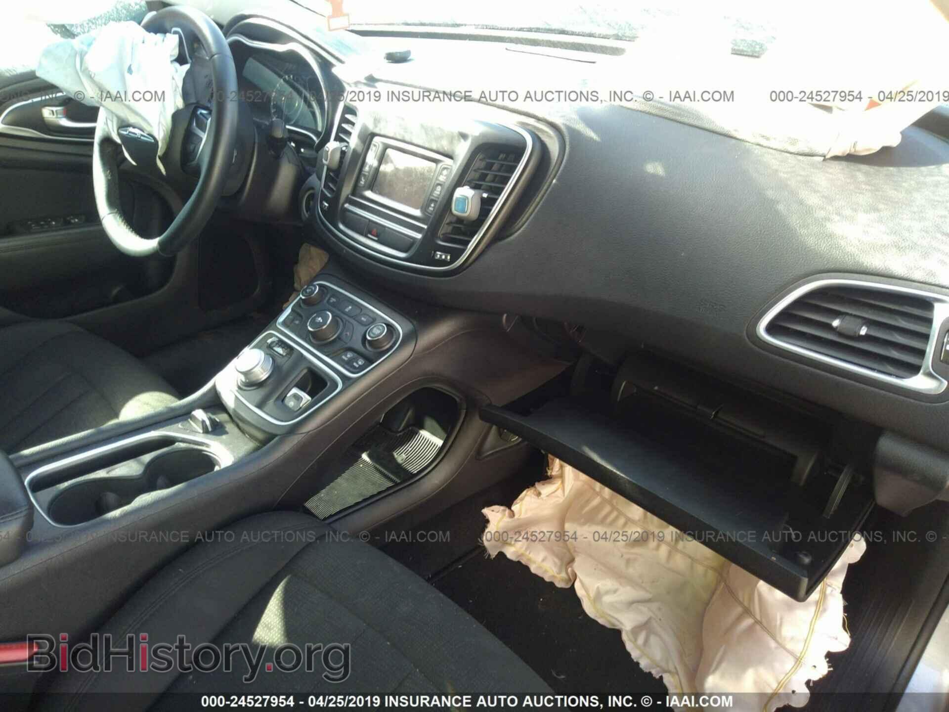 2016 CHRYSLER 200 - VIN: 1C3CCCAB3GN160042 - Фото 5