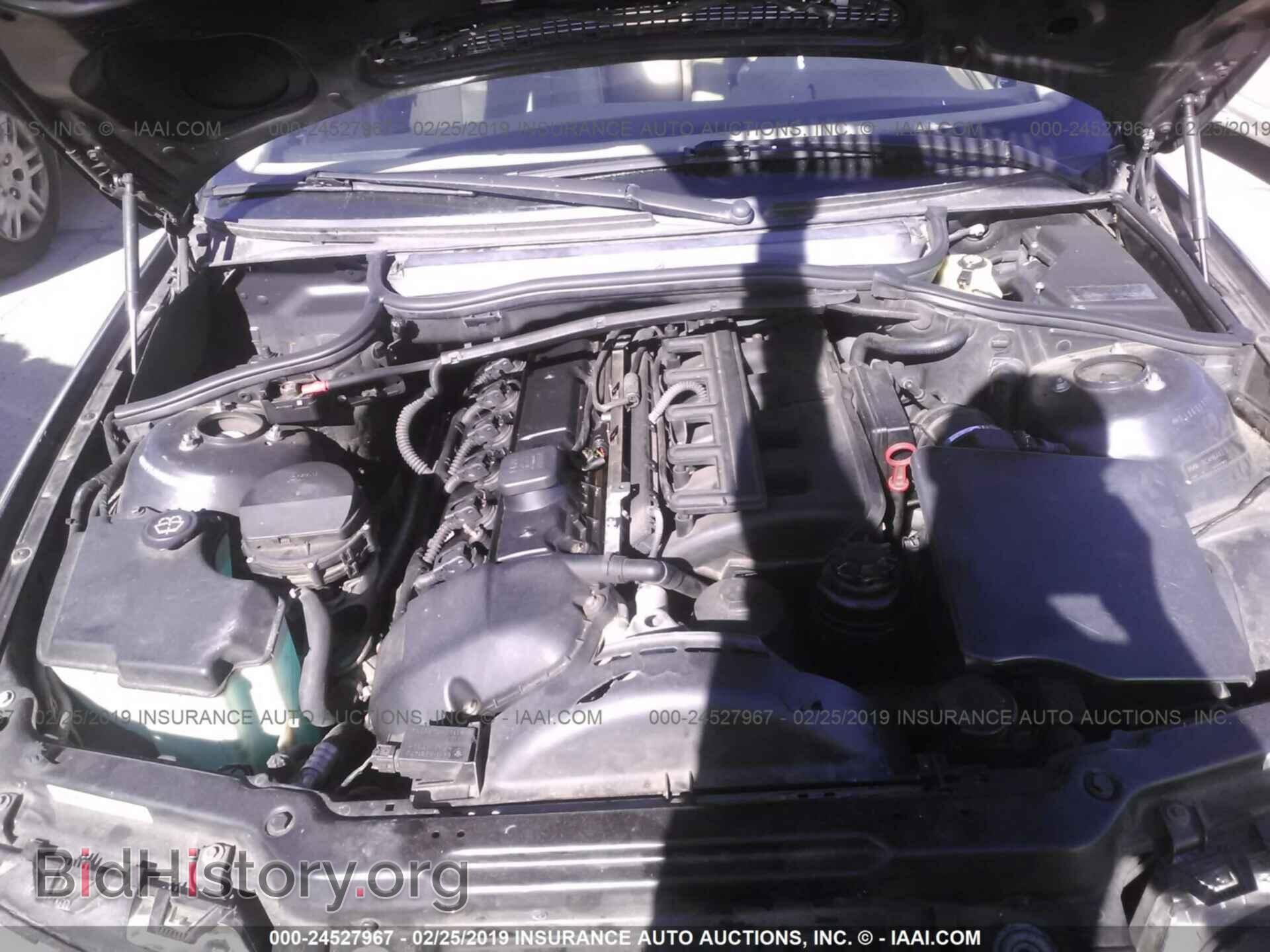 2003 BMW 330 - VIN: WBAEV53413KM29057 - Фото 10