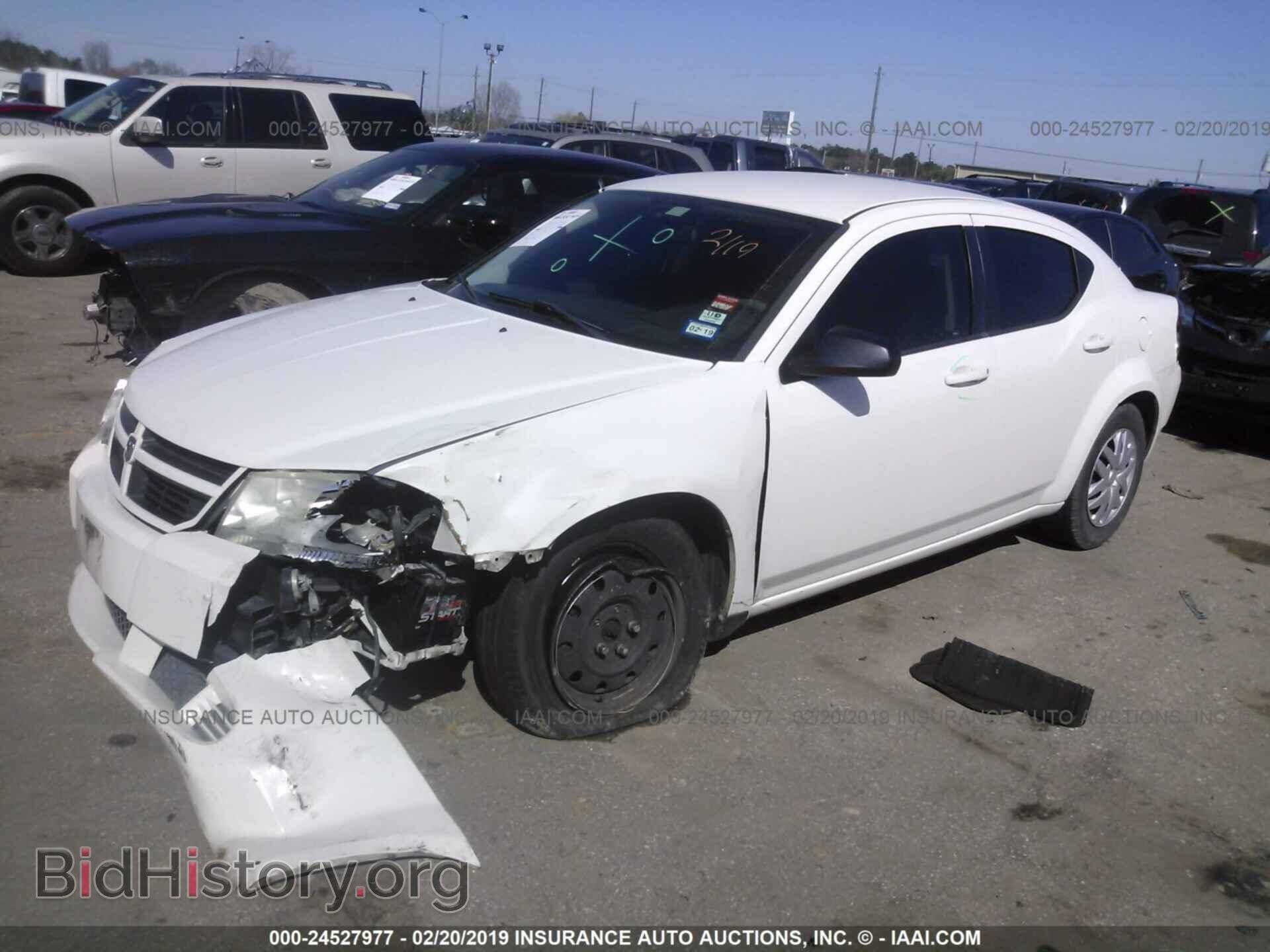 2010 DODGE AVENGER - VIN: 1B3CC4FB9AN155298 - Фото 2