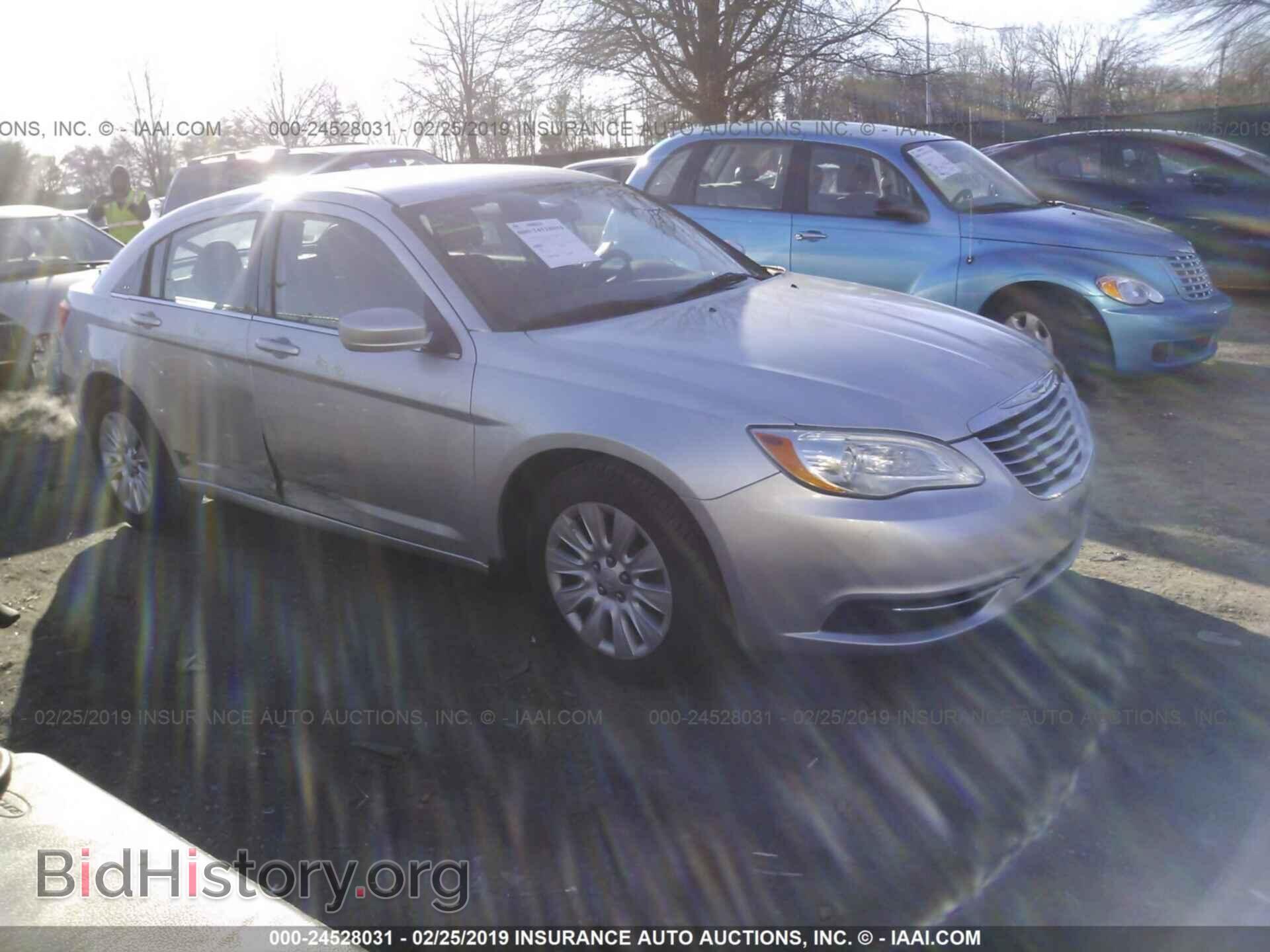 Фотография 1C3CCBAB2CN223135 - CHRYSLER 200 2012