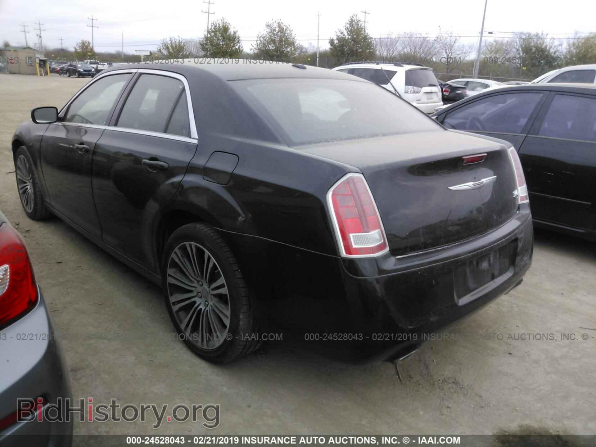 2013 CHRYSLER 300 - VIN: 2C3CCABG1DH533078 - Фото 3