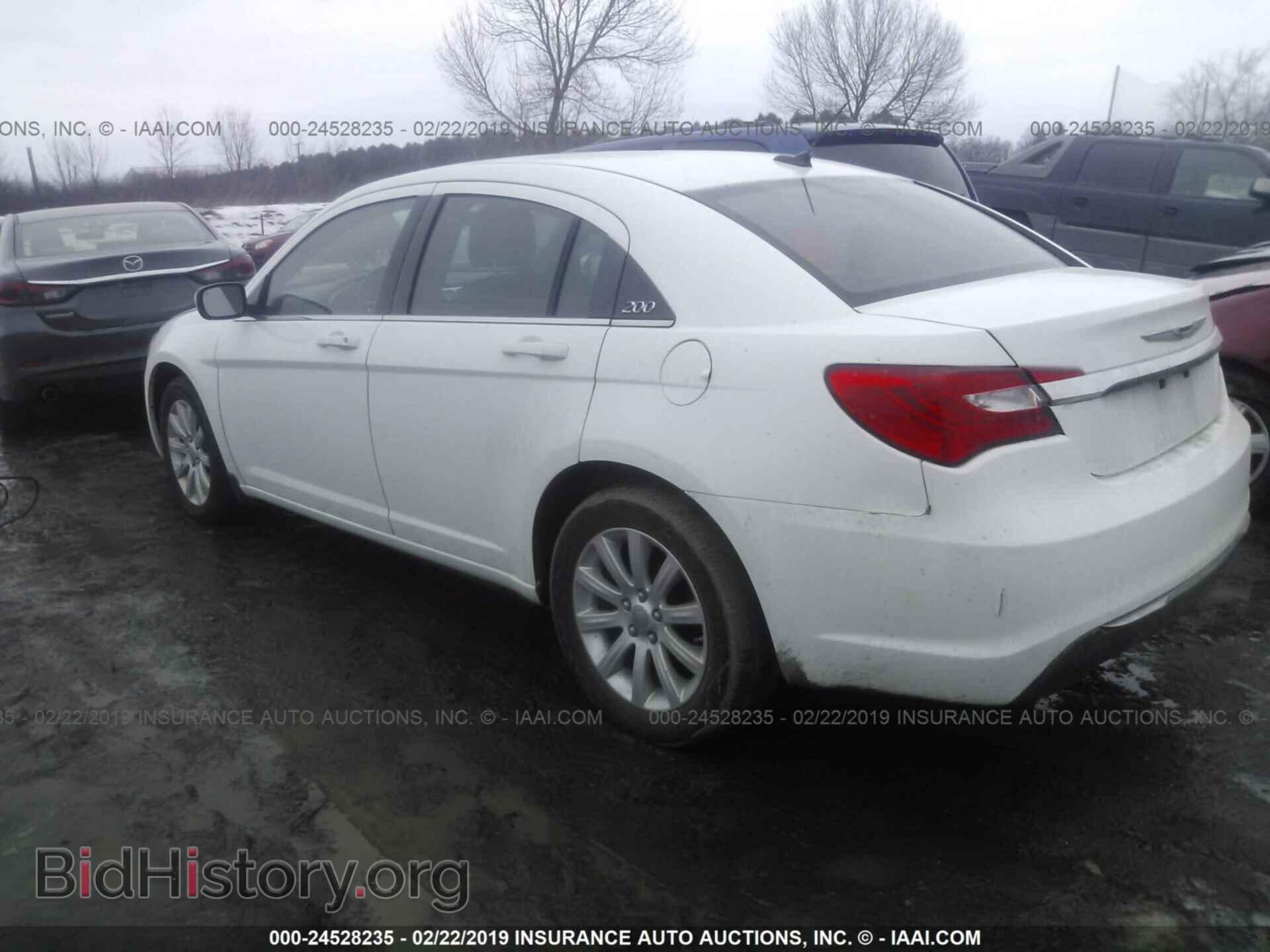 2011 CHRYSLER 200 - VIN: 1C3BC1FB3BN554786 - Фото 3