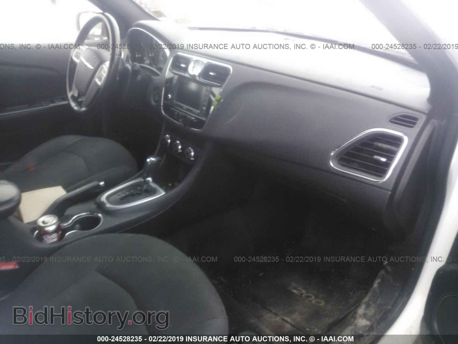 2011 CHRYSLER 200 - VIN: 1C3BC1FB3BN554786 - Фото 5