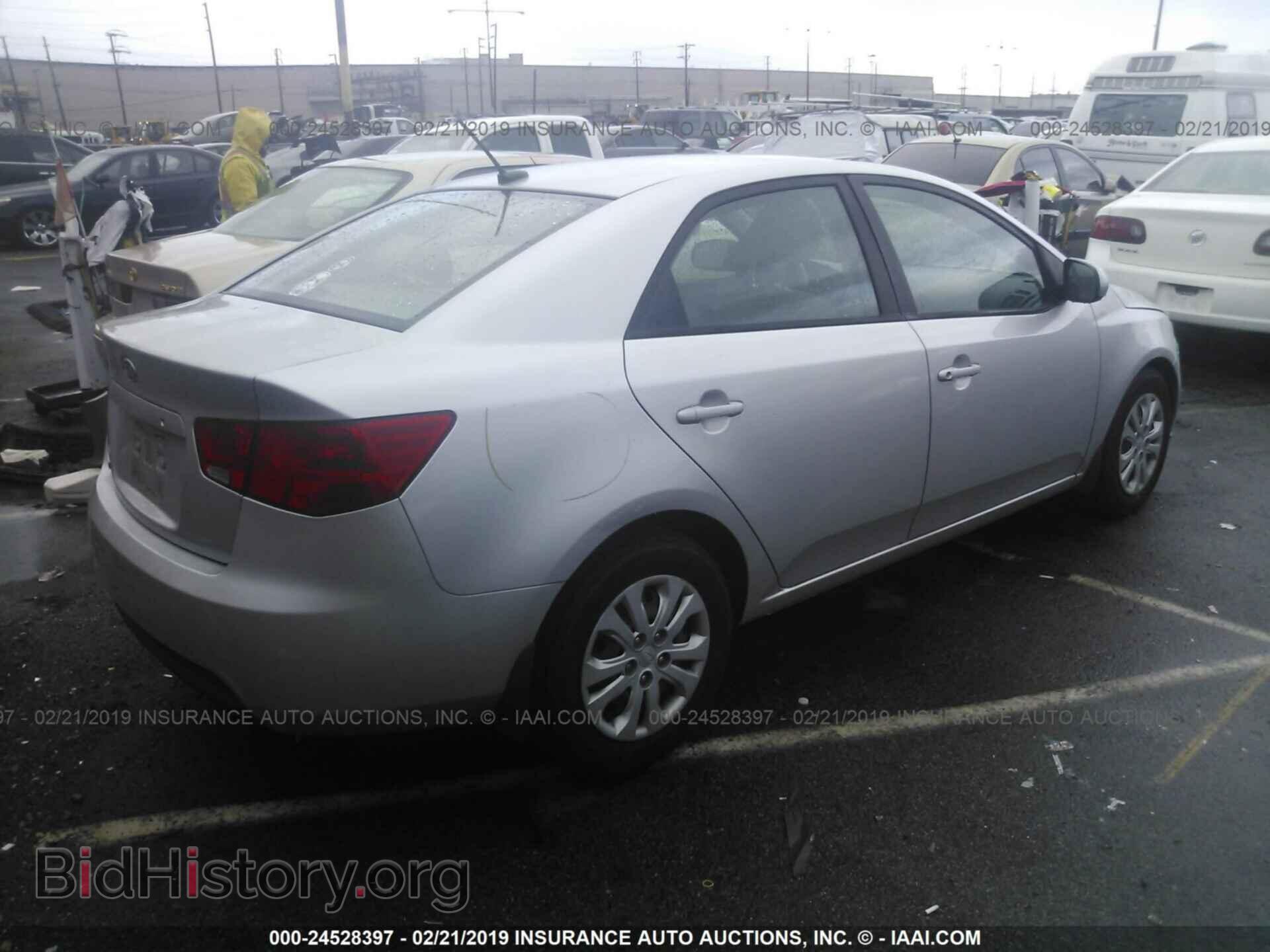 2013 KIA FORTE - VIN: KNAFT4A29D5658866 - Фото 4