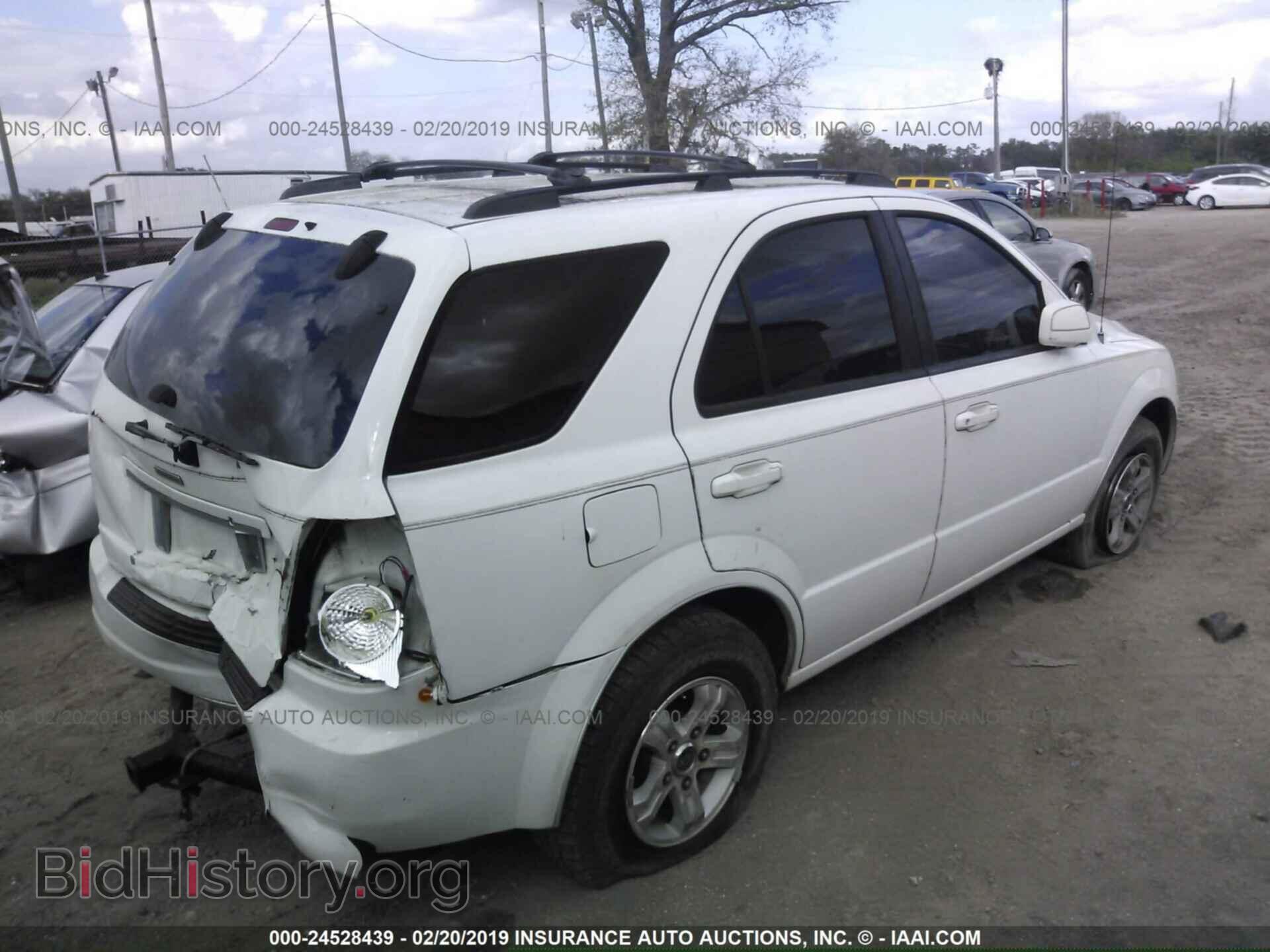2006 KIA SORENTO - VIN: KNDJD733765596100 - Фото 4