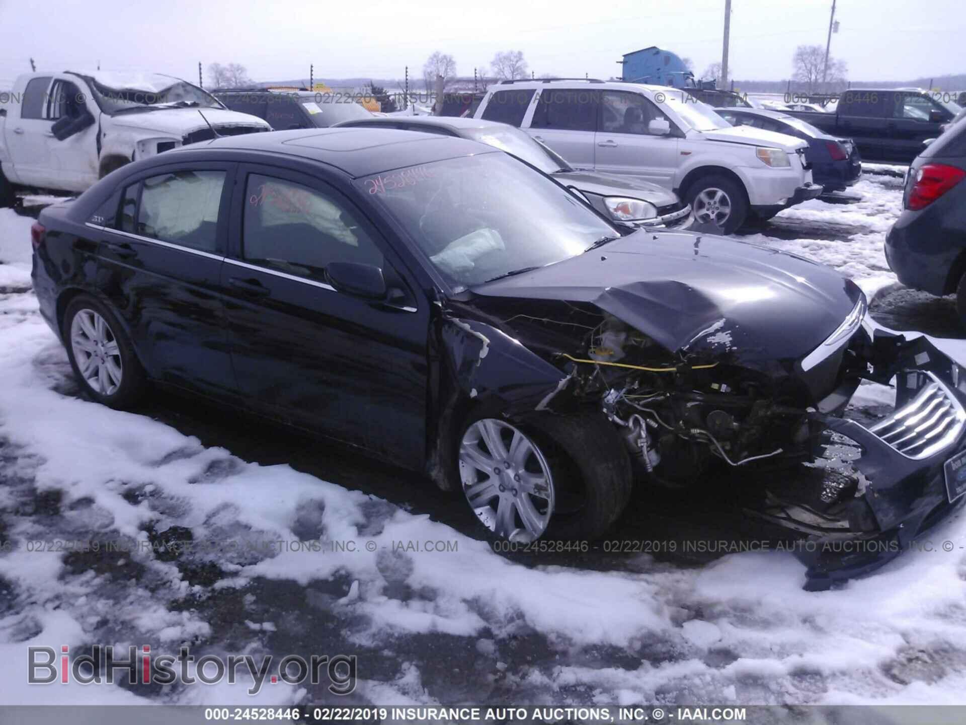 Photo 1C3CCBBB0DN570138 - CHRYSLER 200 2013