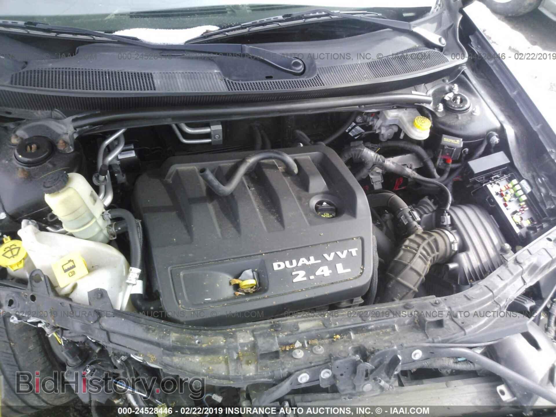 2013 CHRYSLER 200 - VIN: 1C3CCBBB0DN570138 - Photo 10