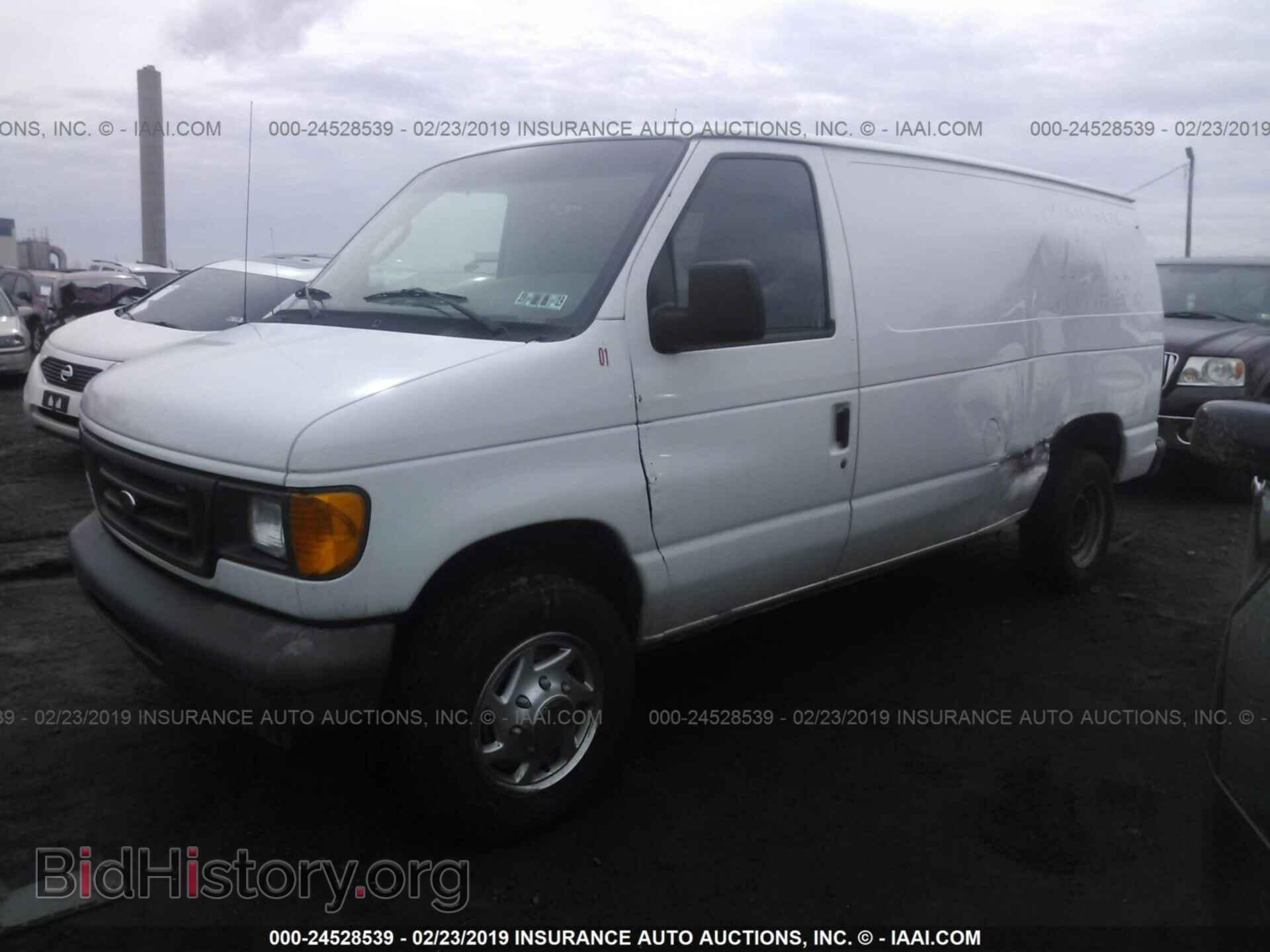 2006 FORD ECONOLINE - VIN: 1FTNE24L26DA64288 - Фото 2