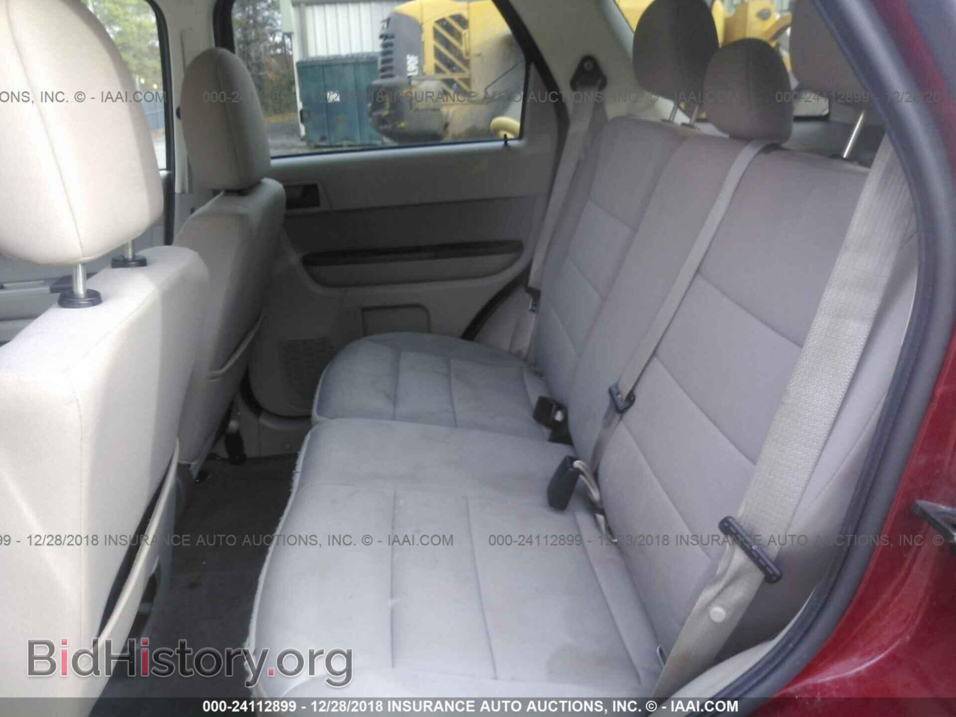 2011 FORD ESCAPE - VIN: 1FMCU9D71BKB20020 - Фото 8