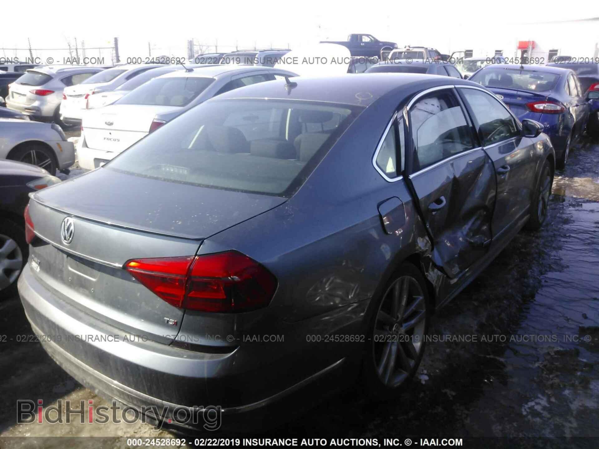 2016 VOLKSWAGEN PASSAT - VIN: 1VWAT7A30GC057253 - Фото 4